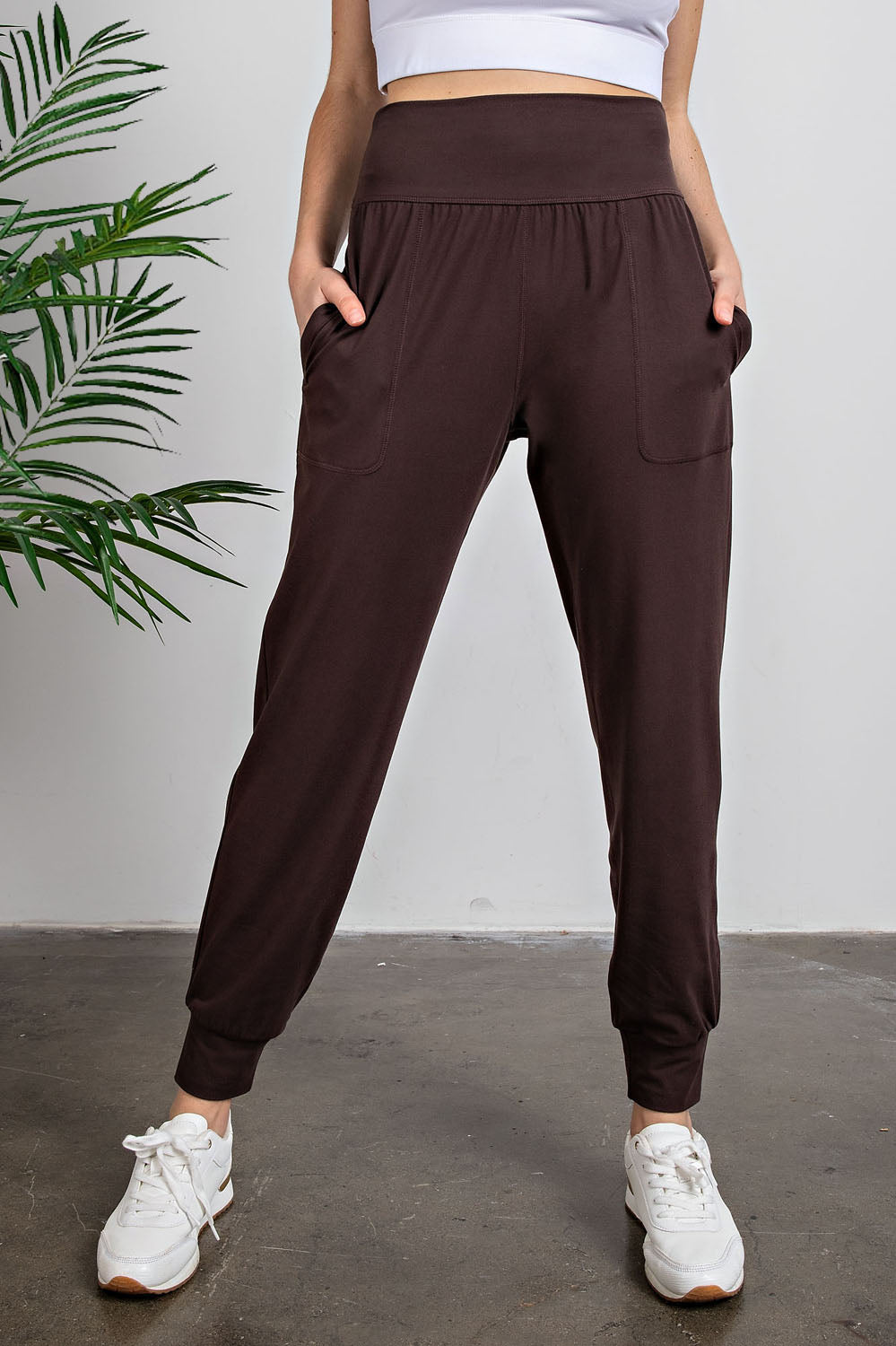 RAE MODE BUTTER SOFT JOGGERS WITH POCKETS