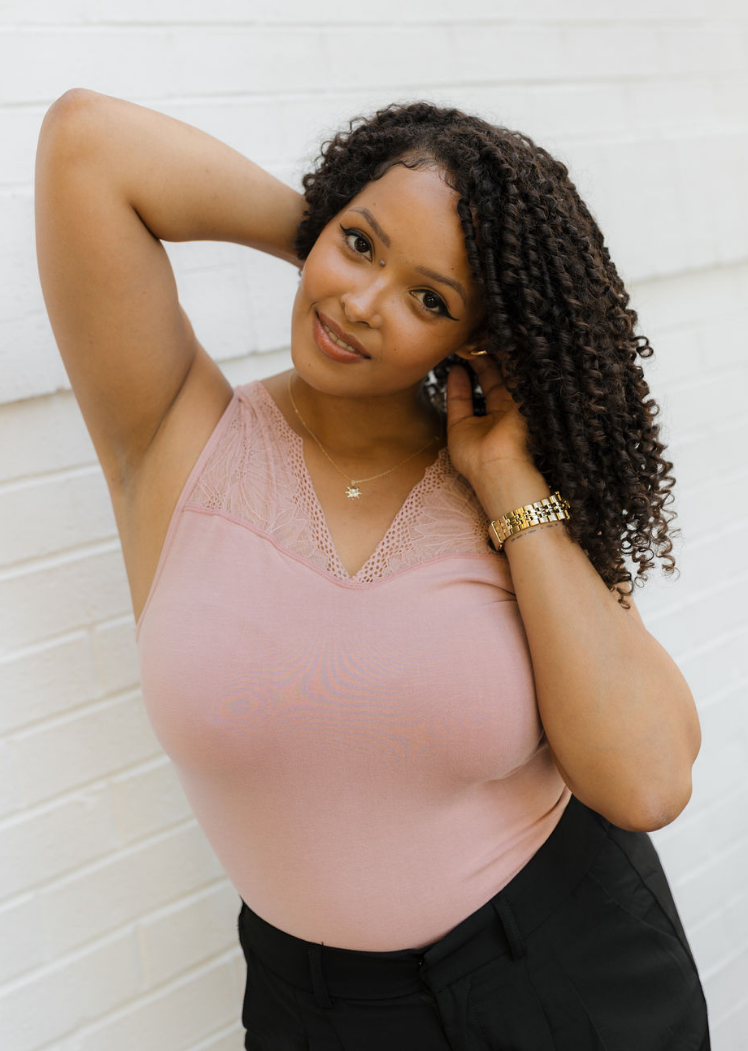 ELIETIAN - Lace Inset Top - Curvy Fit