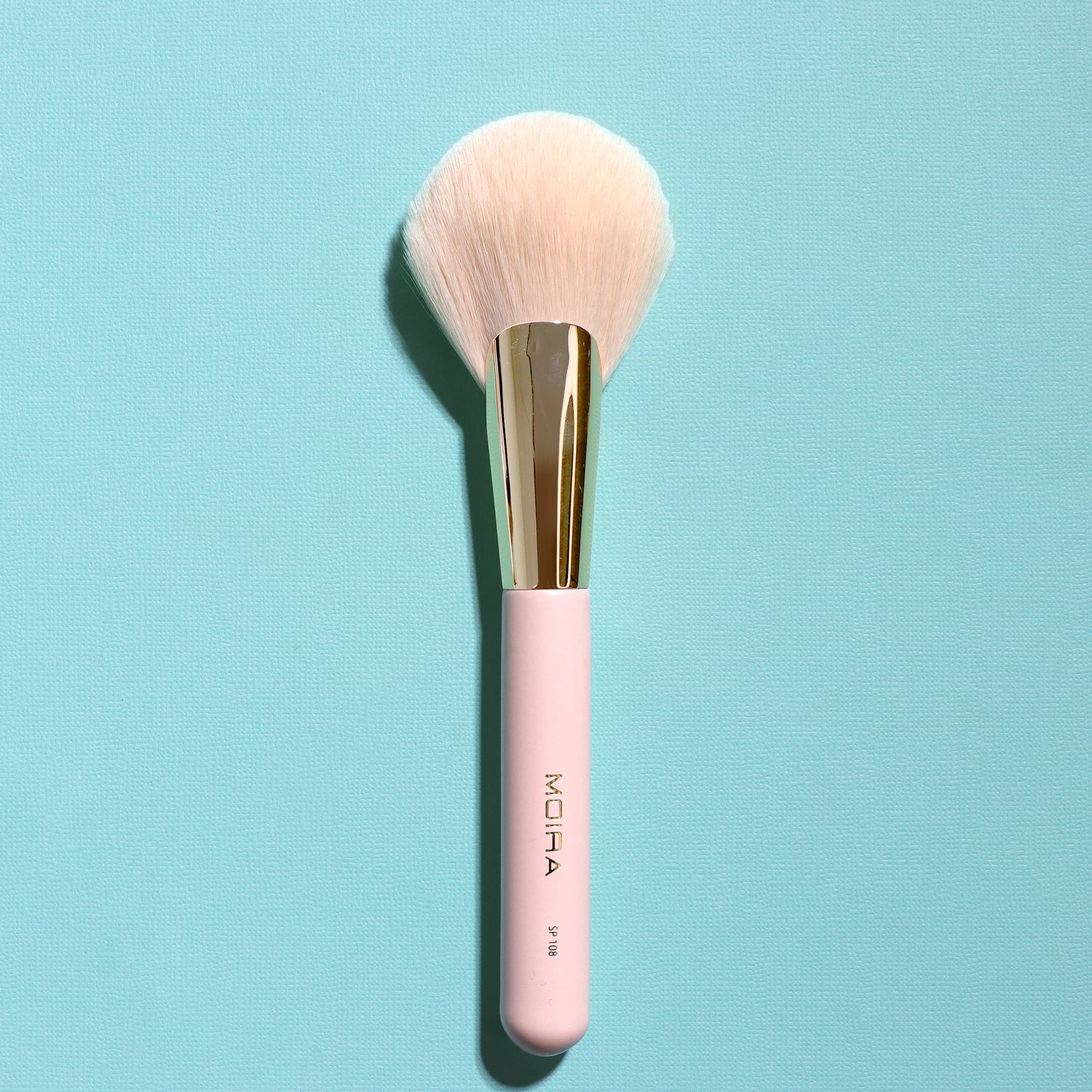 Moira Cosmetics Big Fan Brush