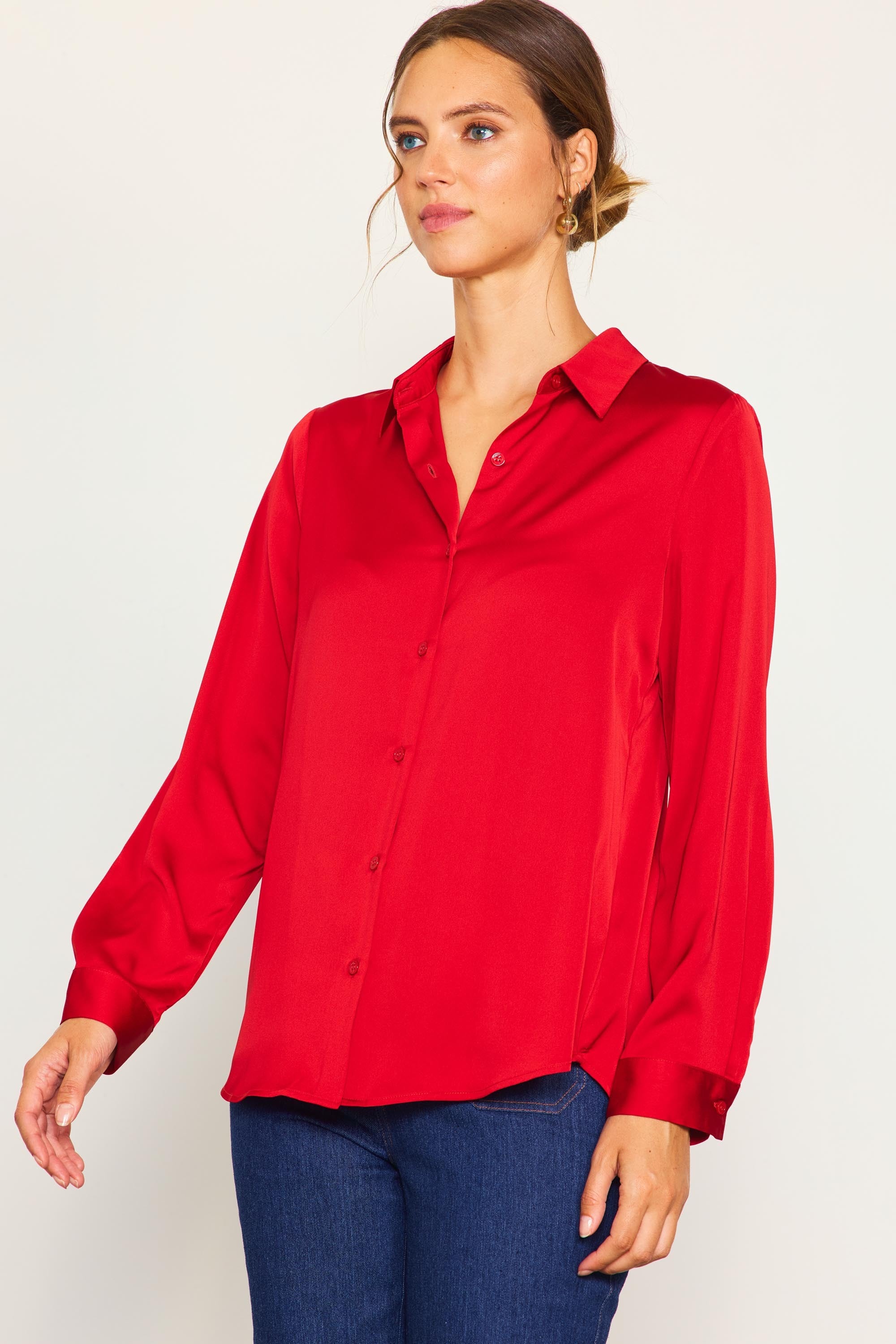 SKIES ARE BLUE SATIN BUTTON UP