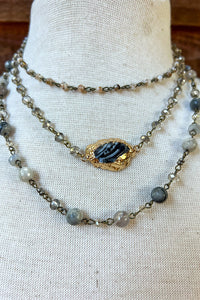 FLORENCE GREY NECKLACE