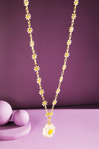 Brass Daisy Chain Necklace With Daisy Pendant