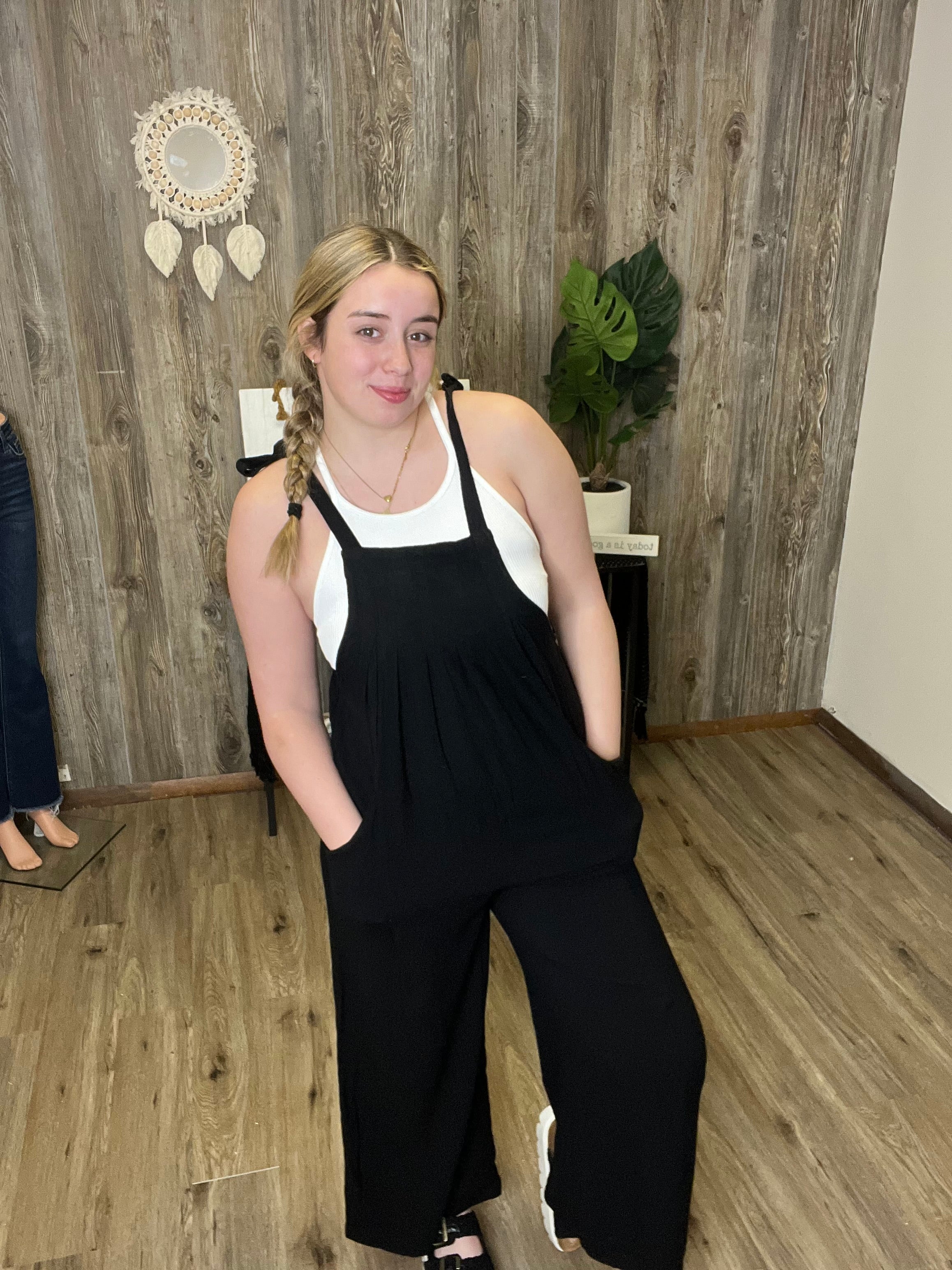 Self-Tie Shoulder Straps Jumpsuit