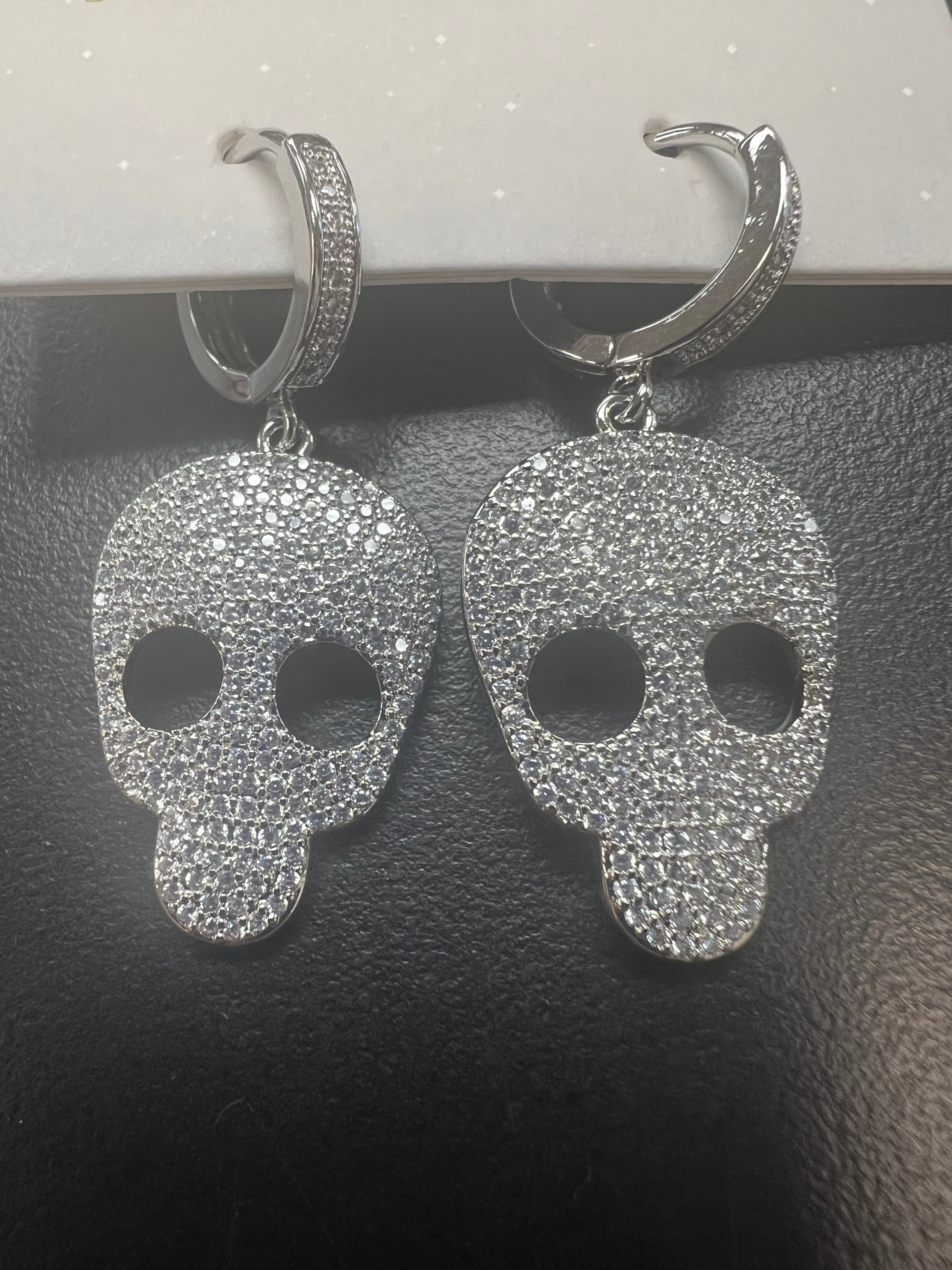 SKULL EARRING