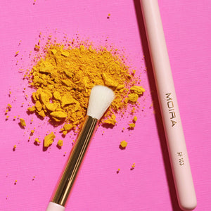 Defined Crease Brush