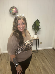 RIBBED SHORT SLEEVE LEOPARD RING
