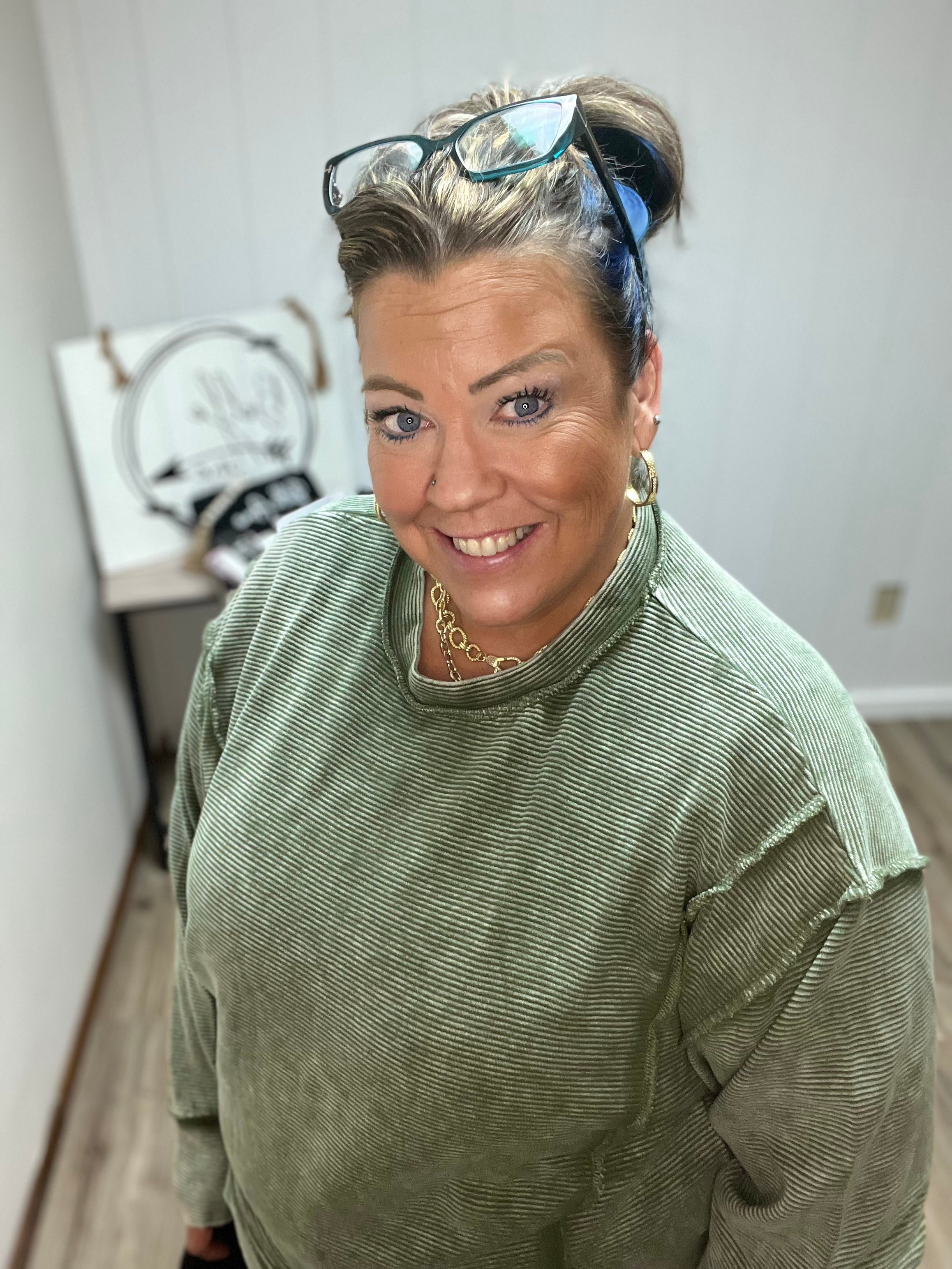 ACID WASHED RIBBED PULLOVER