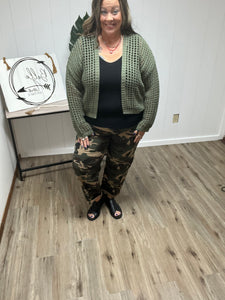 CAMO BARREL JEANS