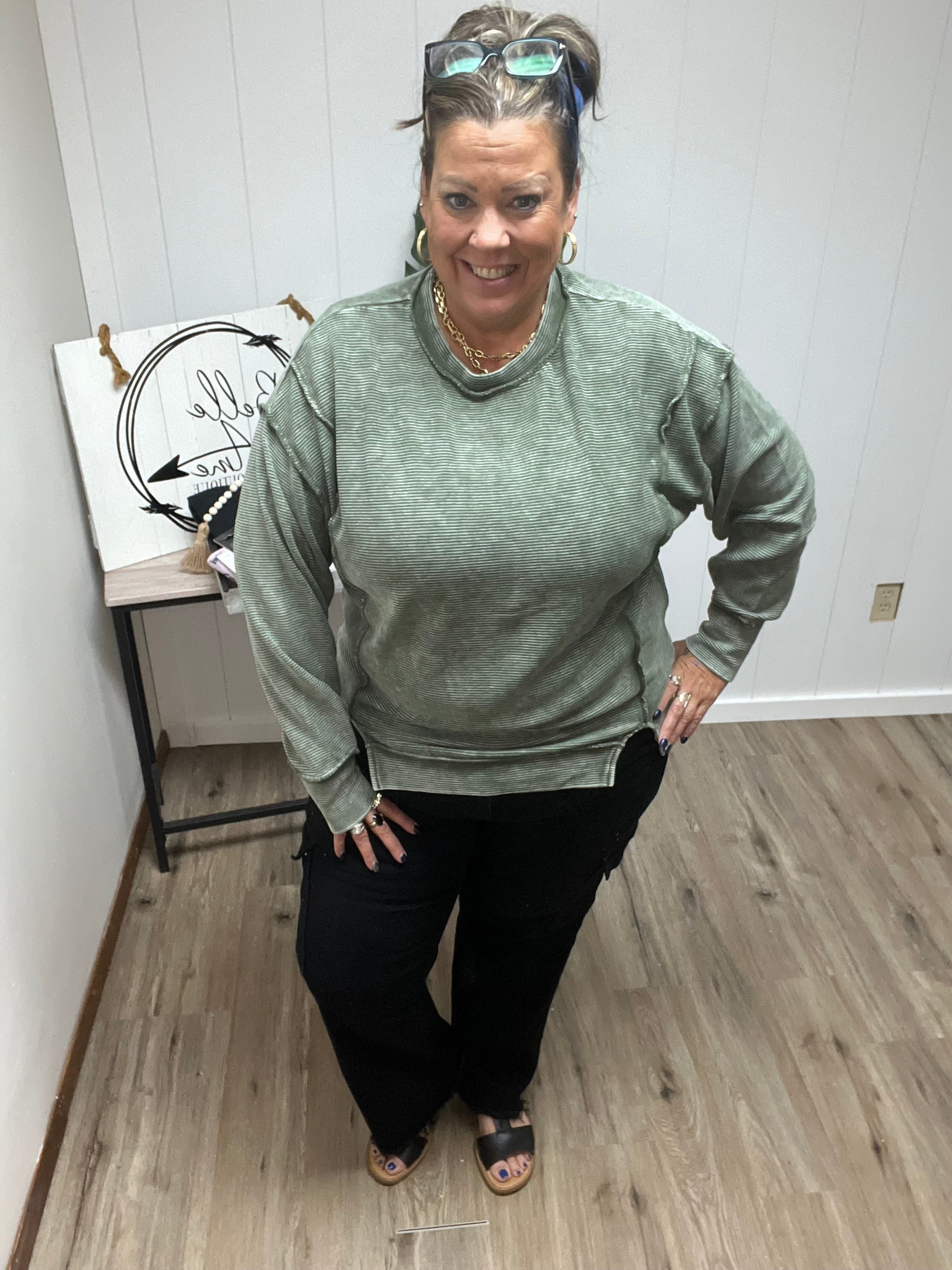 ACID WASHED RIBBED PULLOVER