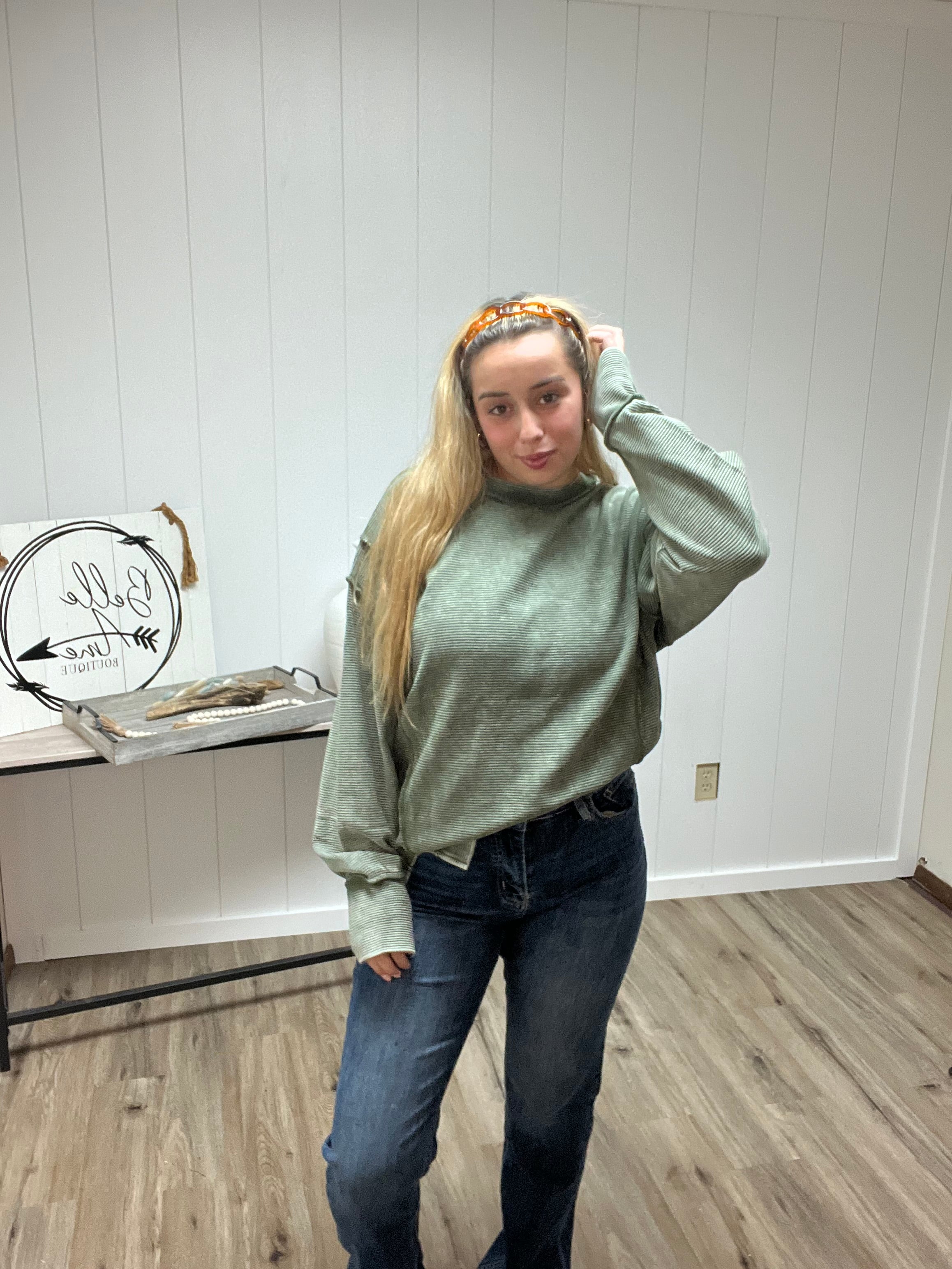 ACID WASHED PULLOVER