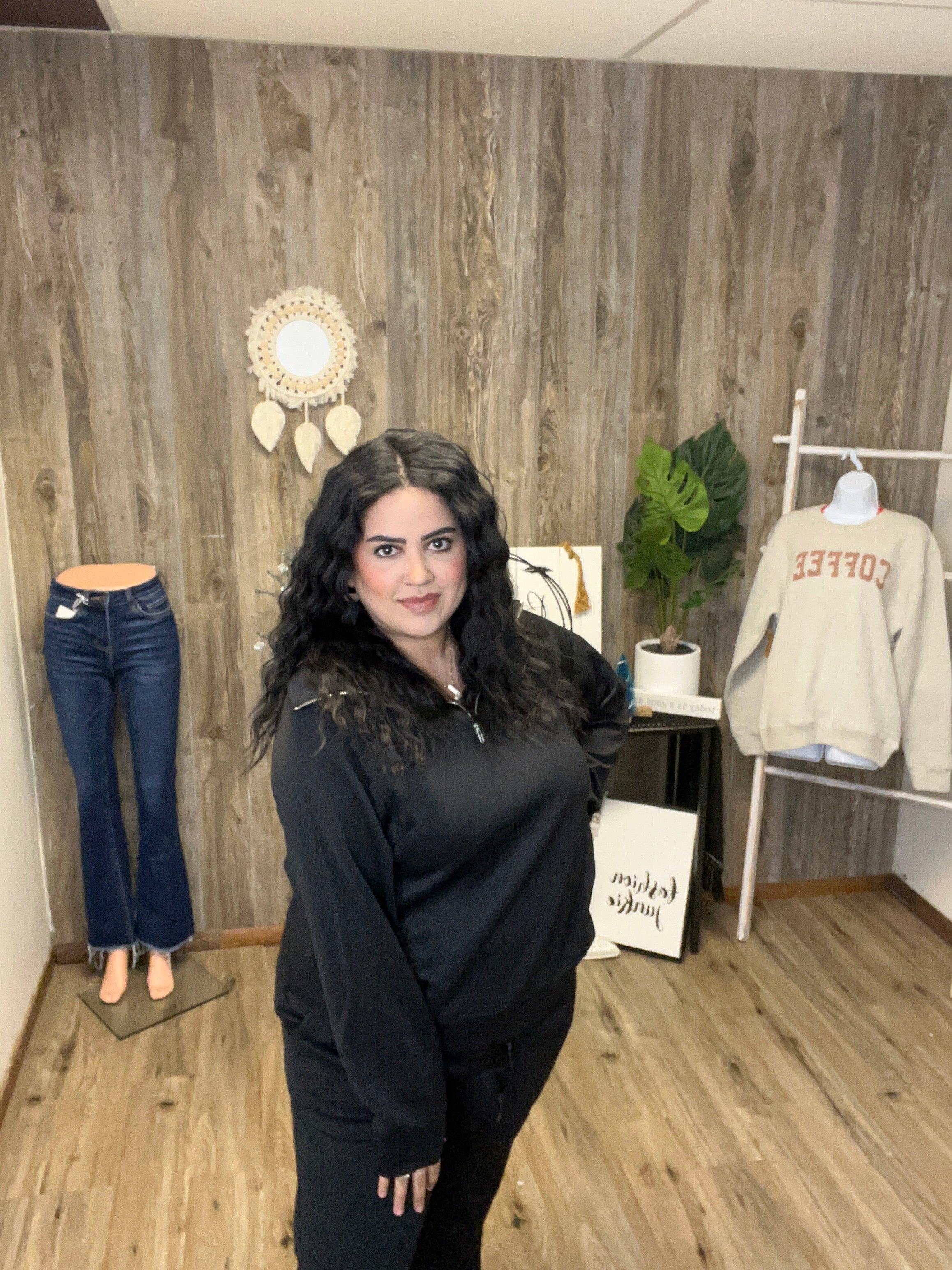 HAMPTONS HALF ZIP SWEATSHIRT