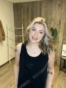 VOCAL SLEEVELESS WITH STONES