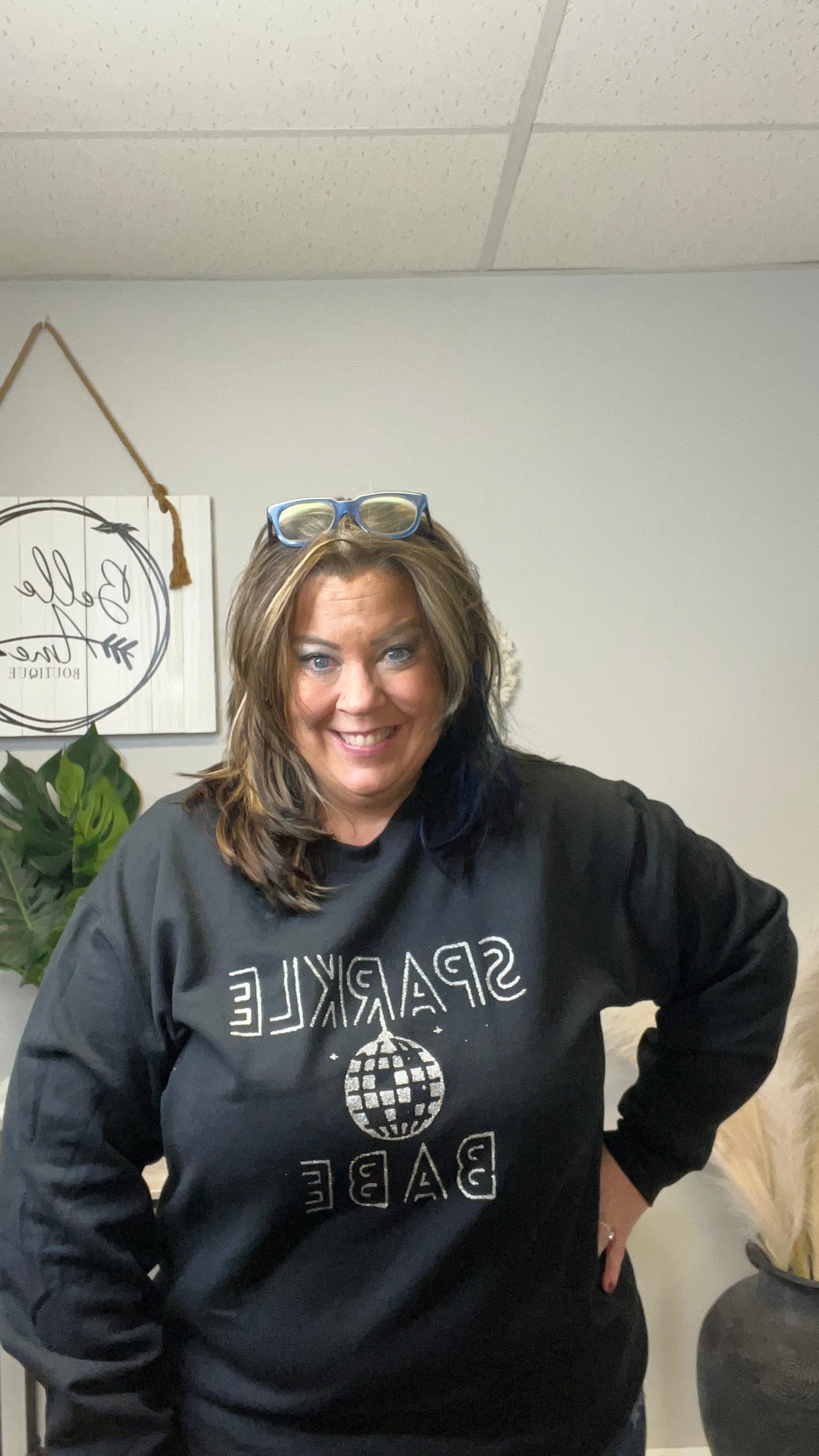 SOUTHERN SPARKLE BABE SWEATSHIRT