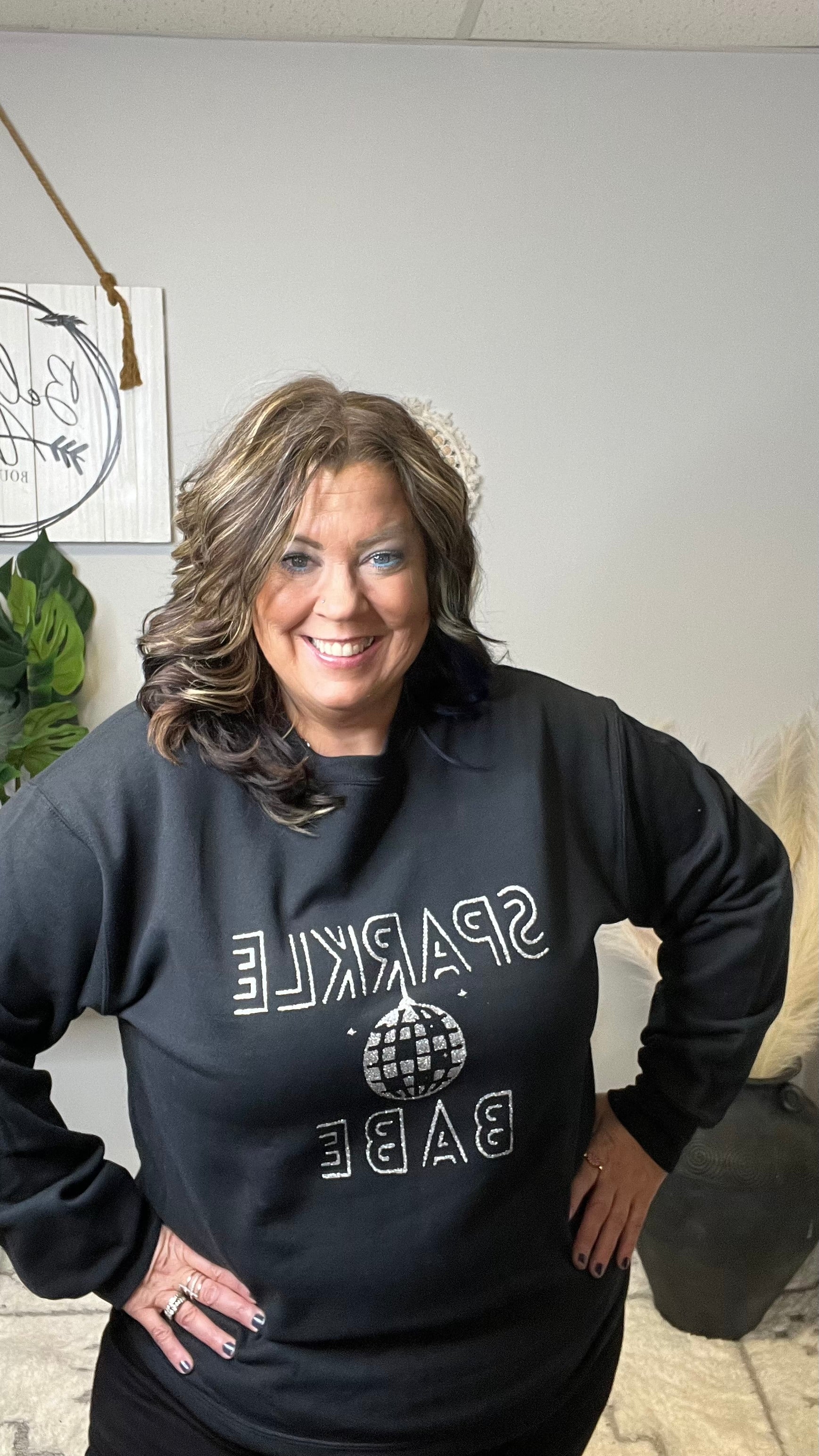 SOUTHERN SPARKLE BABE SWEATSHIRT