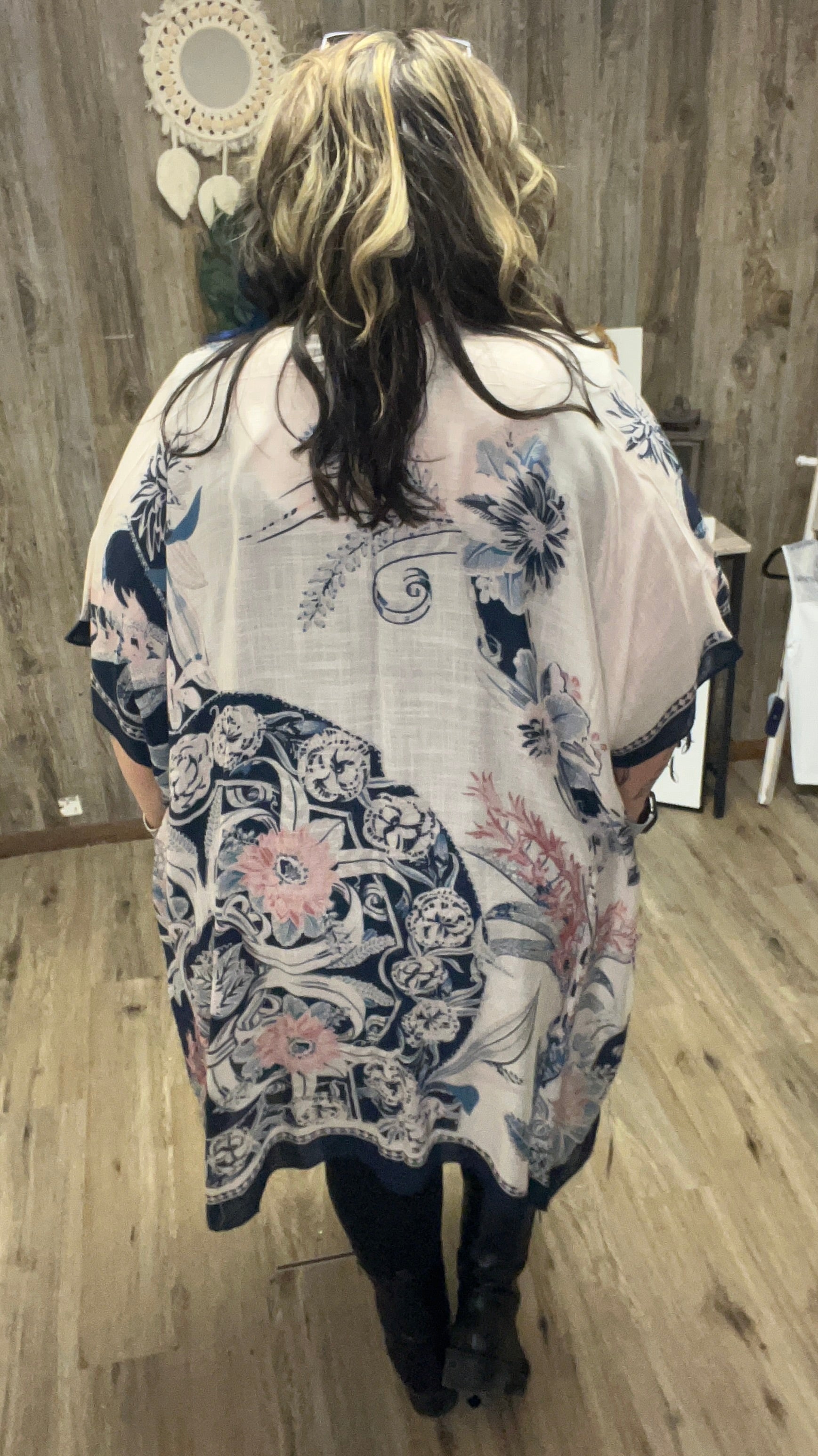 URBAN ZABARA KIMONO