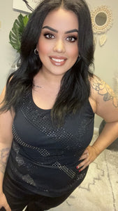 VOCAL SLEEVELESS WITH STONES