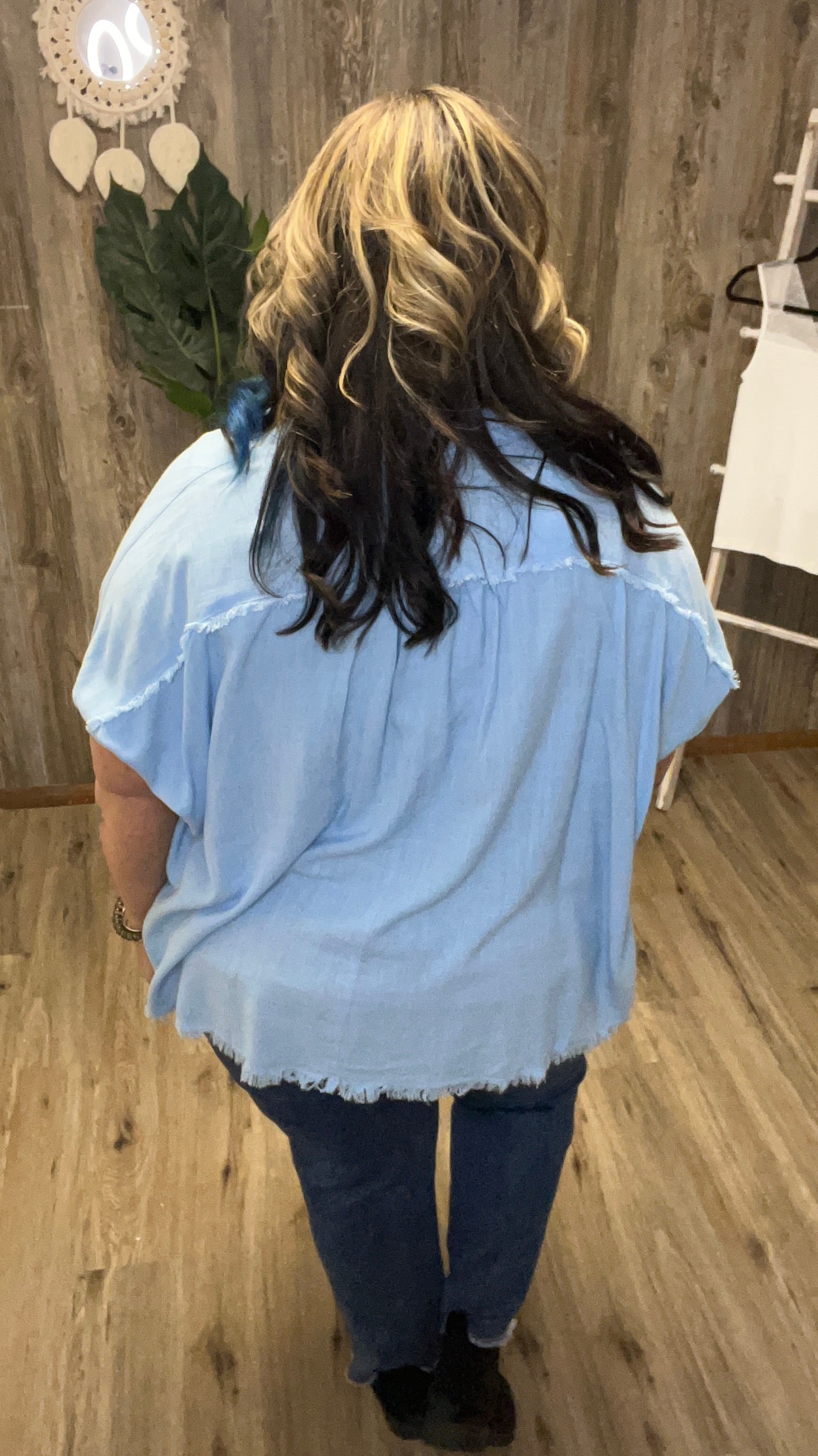 UMGEE AROUND TOWN LINEN
