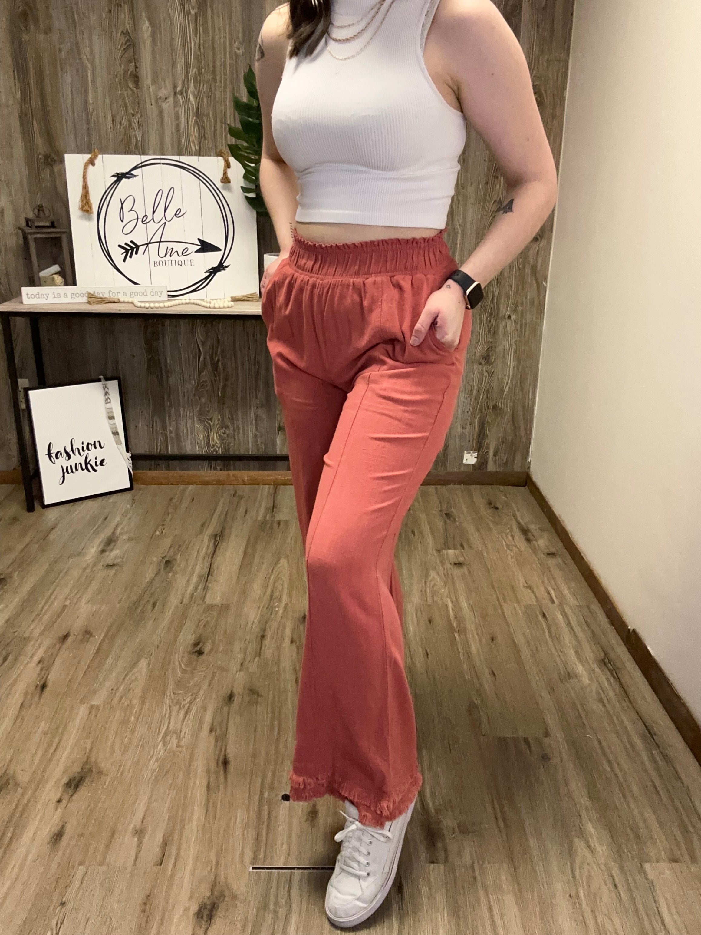 SWEETNESS LINEN PANT
