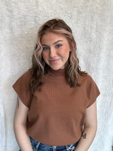 EESOME MOCK NECK SWEATER