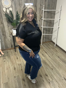 ANDREE SOLID VNECK