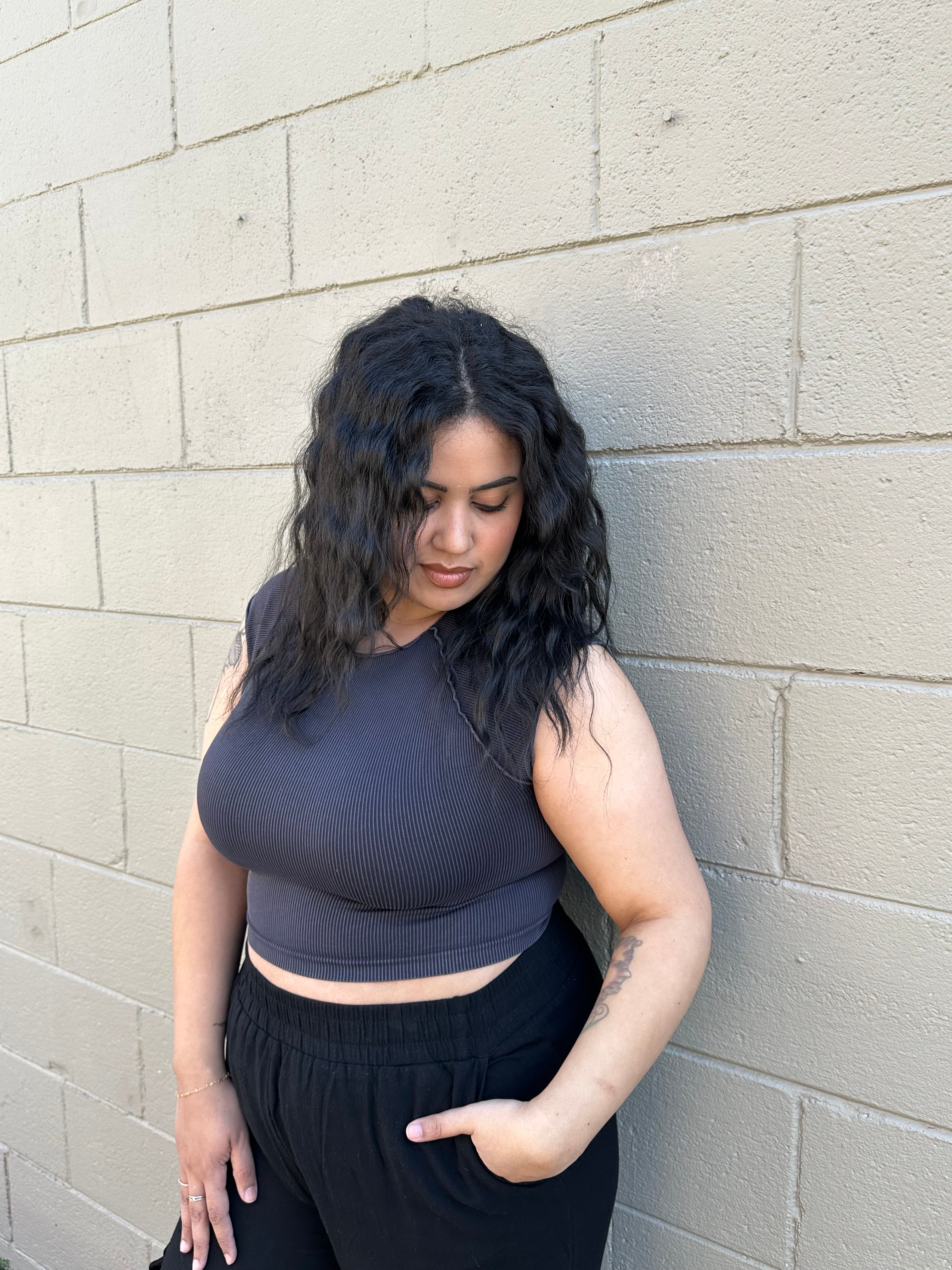 Go Girl Vintage Exposed Seam Crop