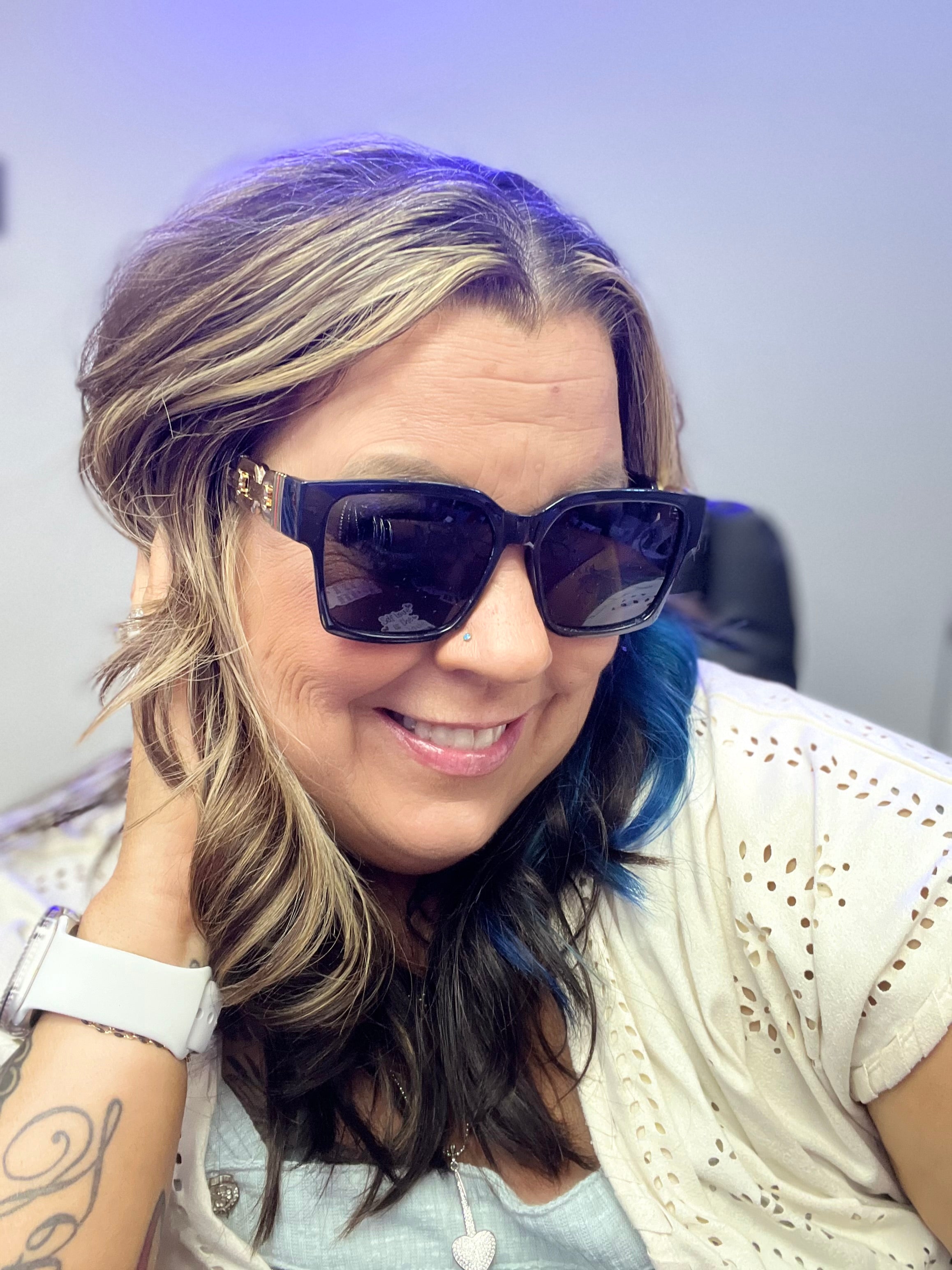 SUPER SASSY SUNNIES