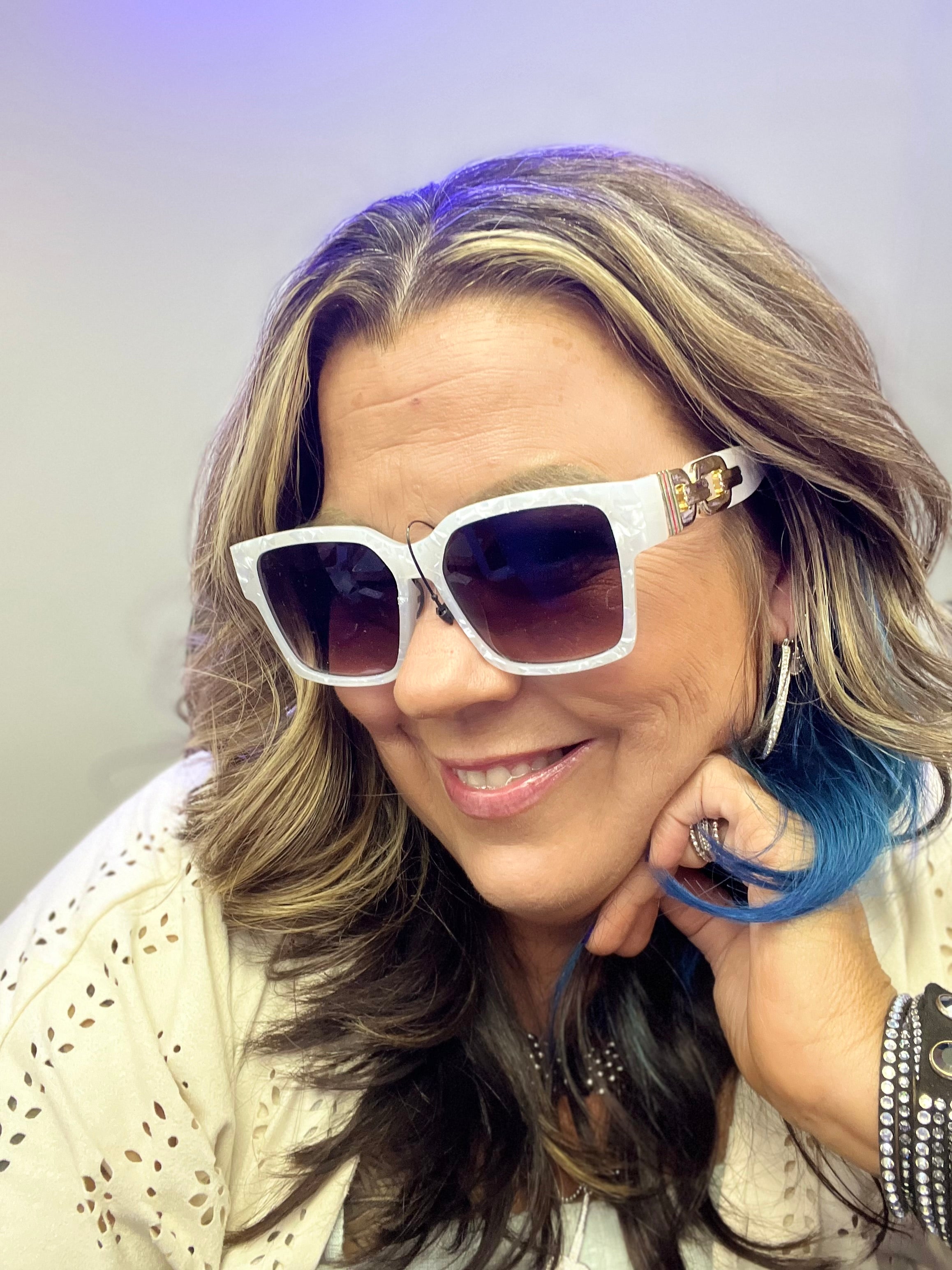 SUPER SASSY SUNNIES