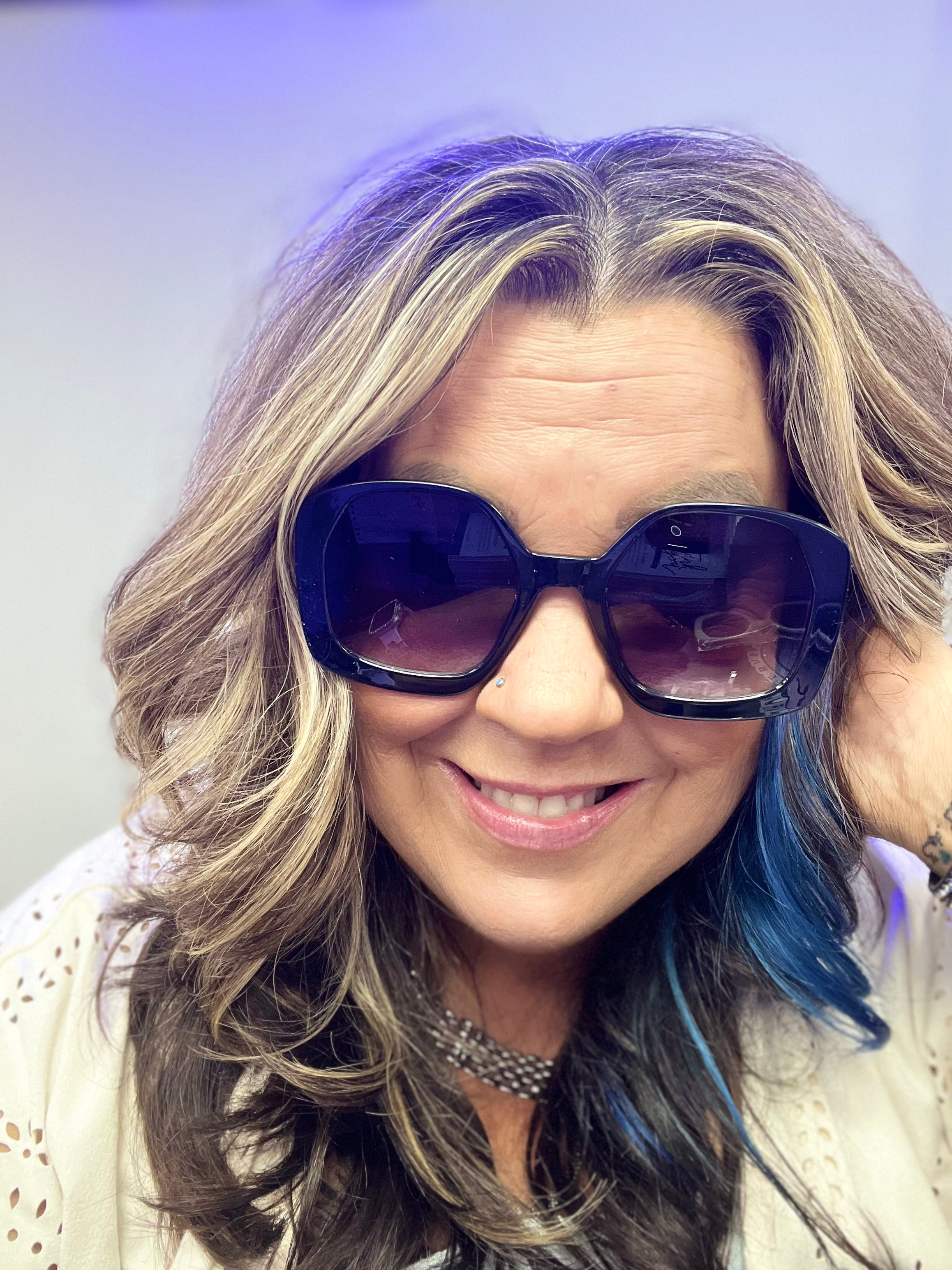 SUPERSTAR STYLE SUNGLASSES