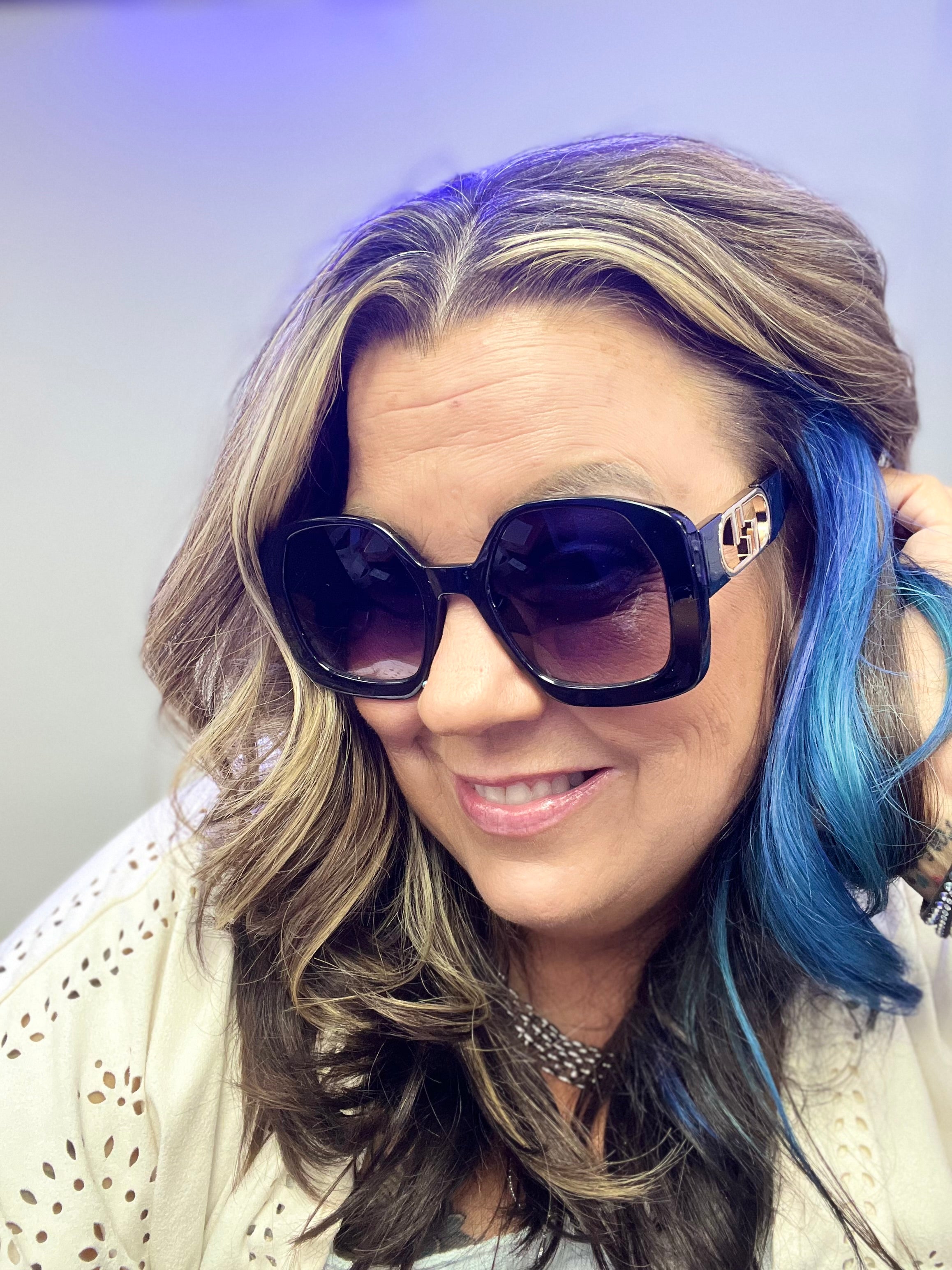 SUPERSTAR STYLE SUNGLASSES