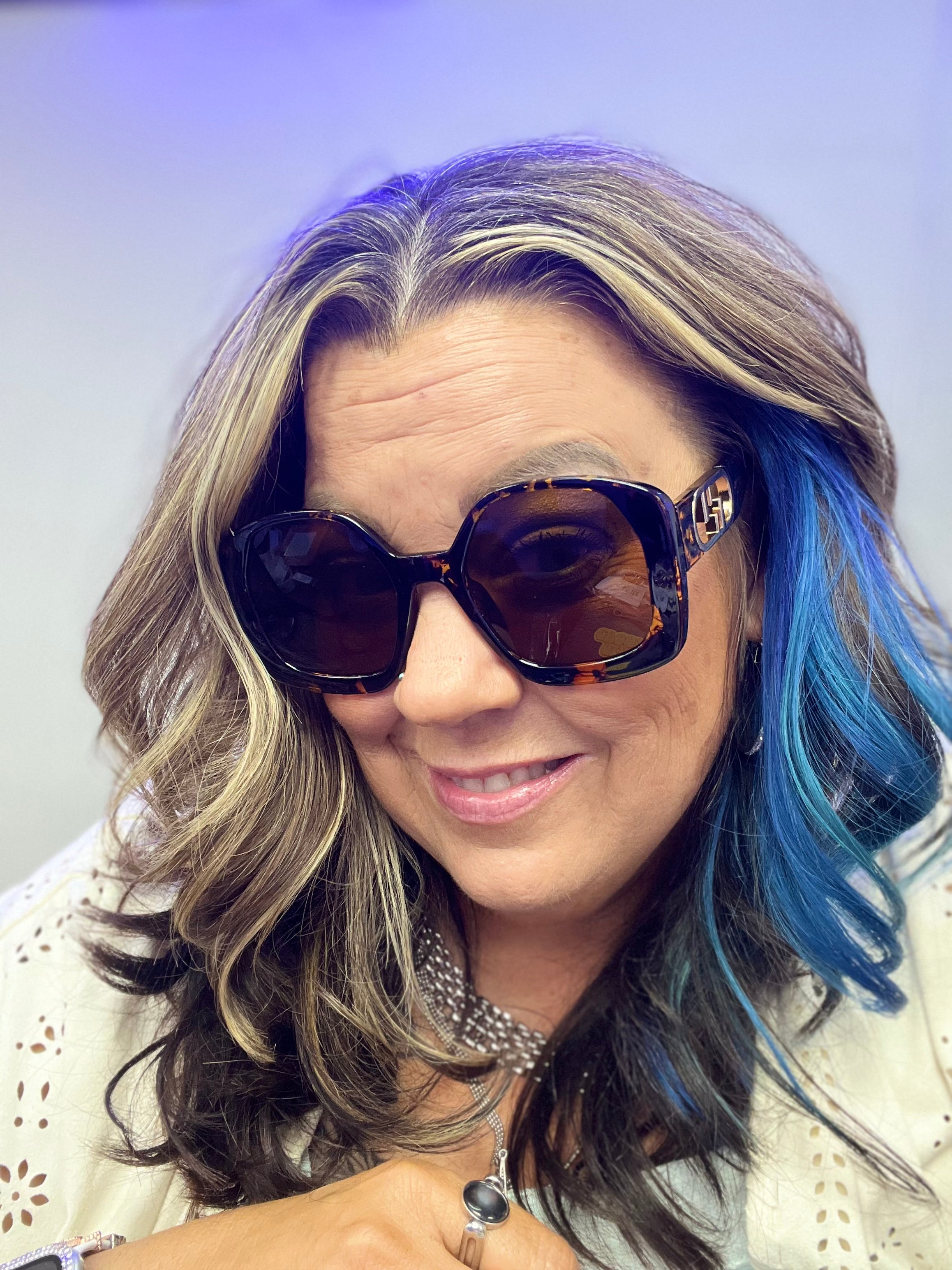 SUPERSTAR STYLE SUNGLASSES