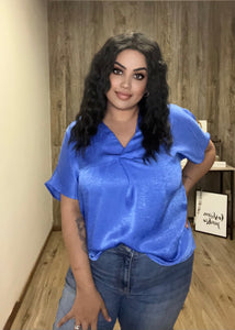 ANDREE SOLID VNECK