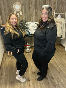 HAMPTONS HALF ZIP SWEATSHIRT