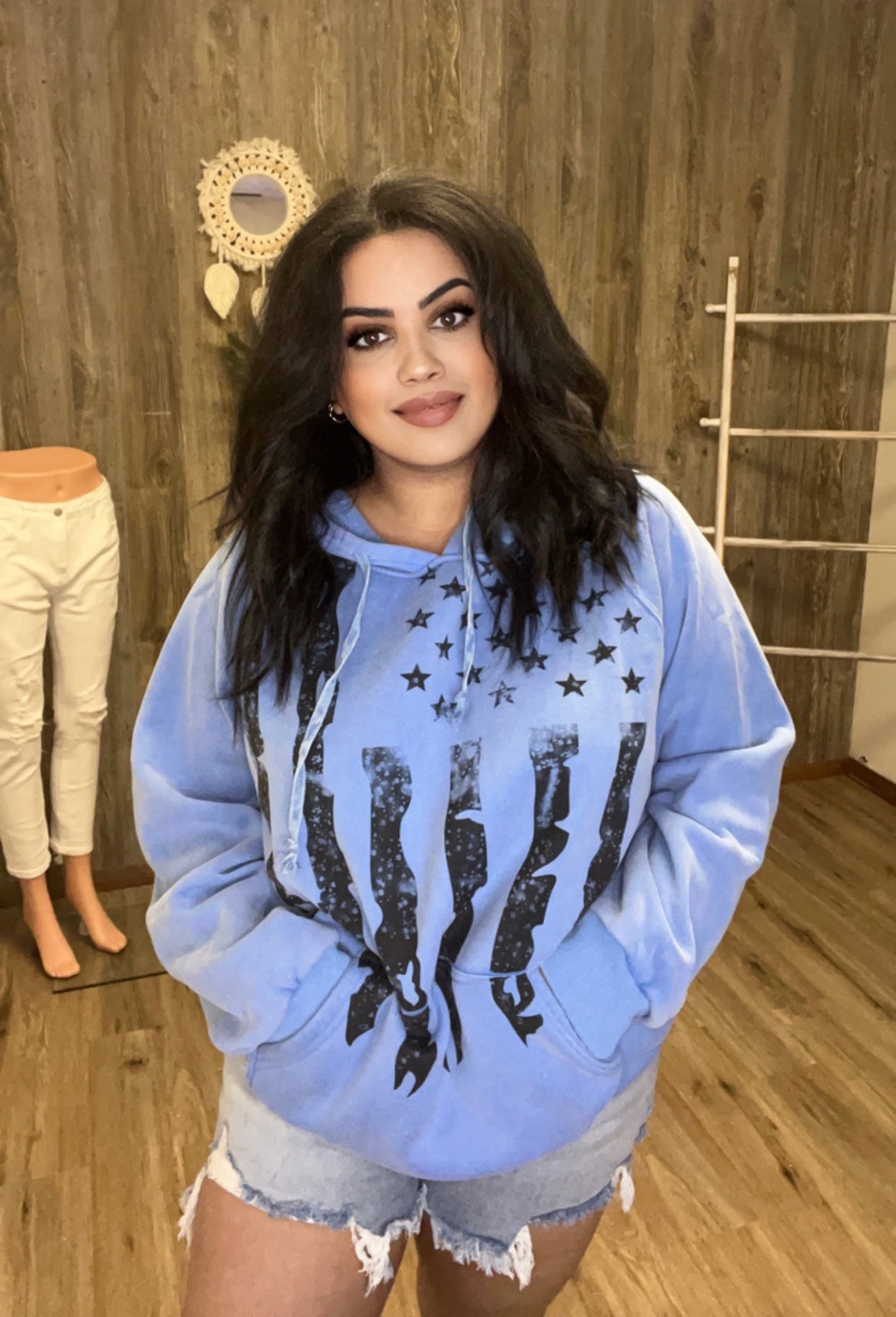 EASEL FLAG SWEATSHIRT
