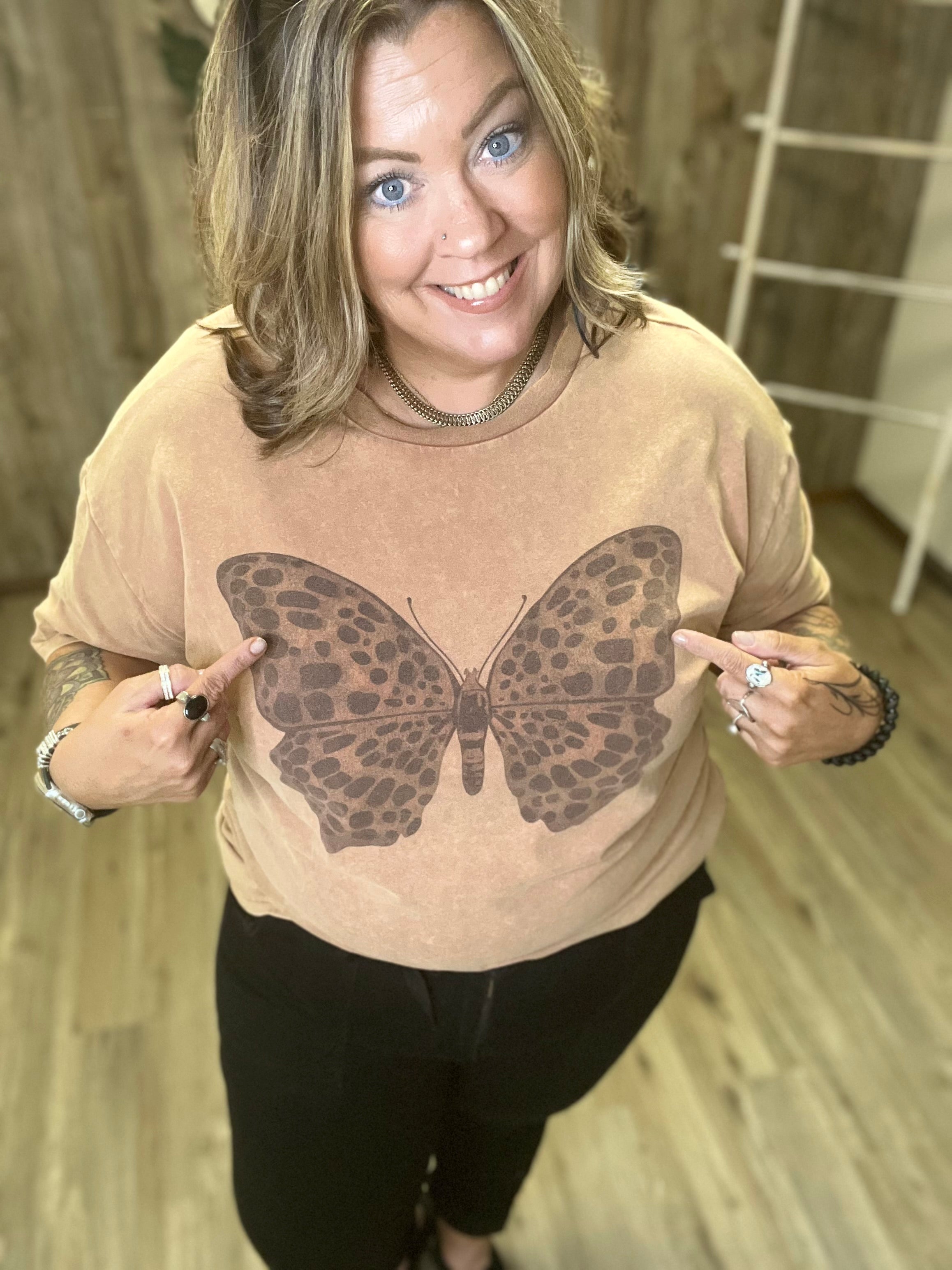 BUTTERFLY DREAMS TEE