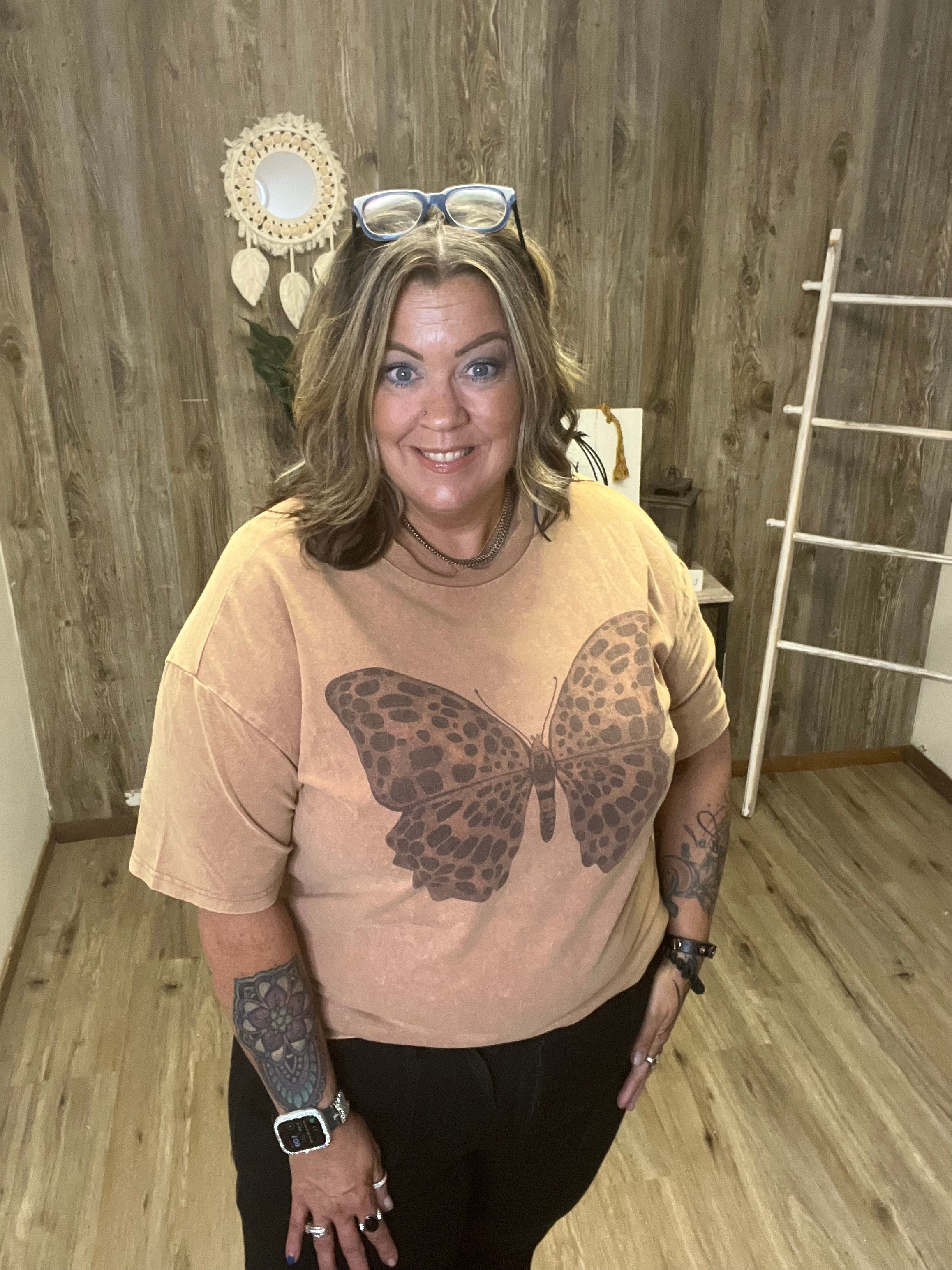 BUTTERFLY DREAMS TEE