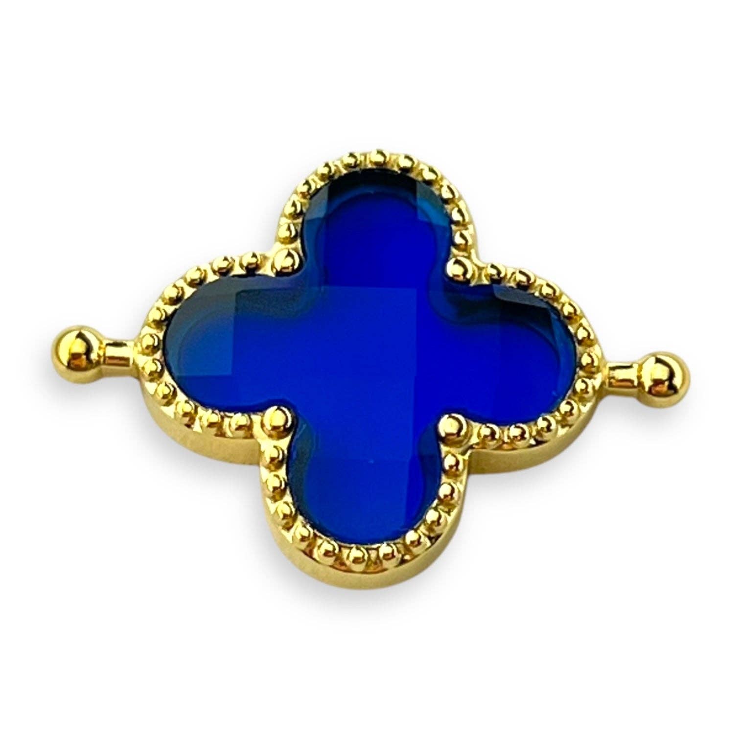 CONQUERing - Simulated Sapphire Quatrefoil Element