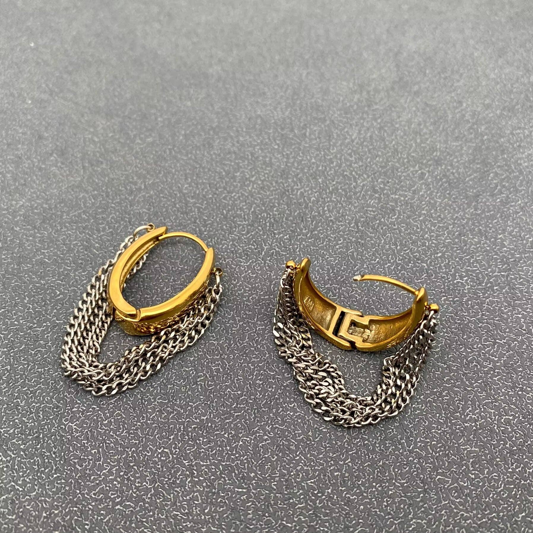 Mio Queena - Multi-layer Chain Fringe18K Golden SS Huggie Earrings - FGS