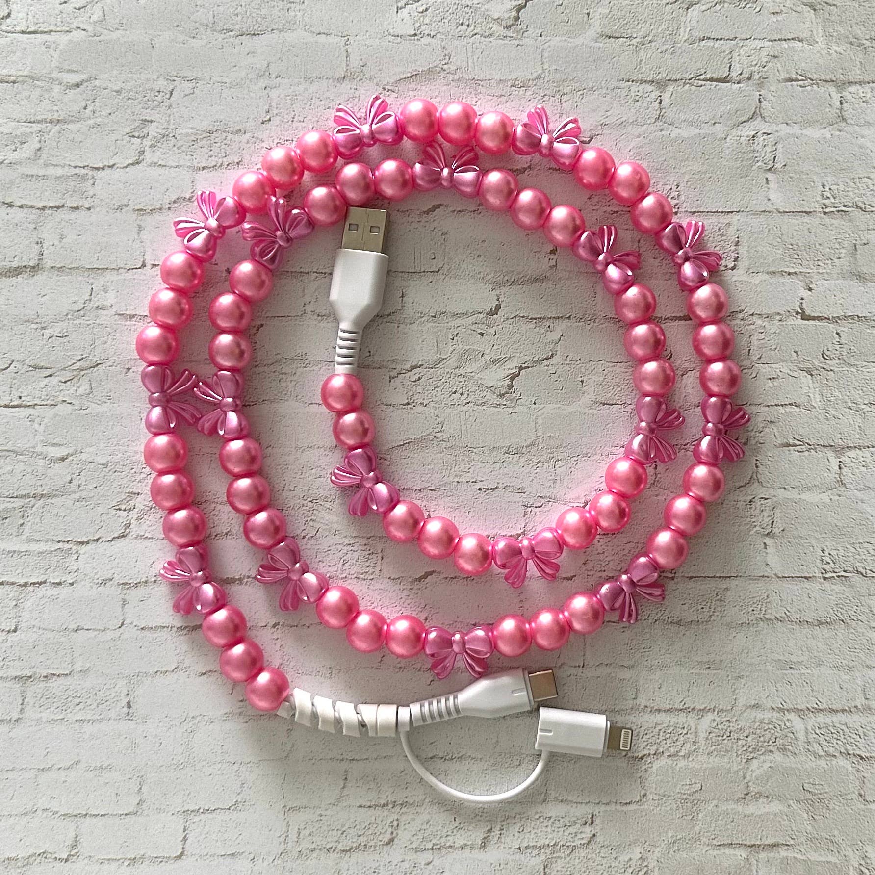 iconic mi - Beaded Phone Charging Cable 2 in 1 USB-C Cord Pink Bow