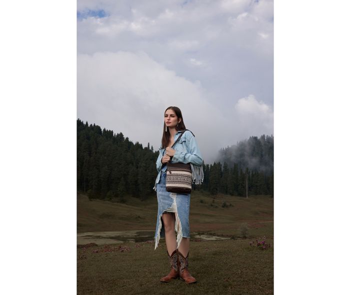 MYRA CLARISSA FALLS CROSSBODY BAG