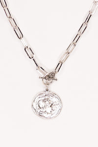 VENUS NECKLACE