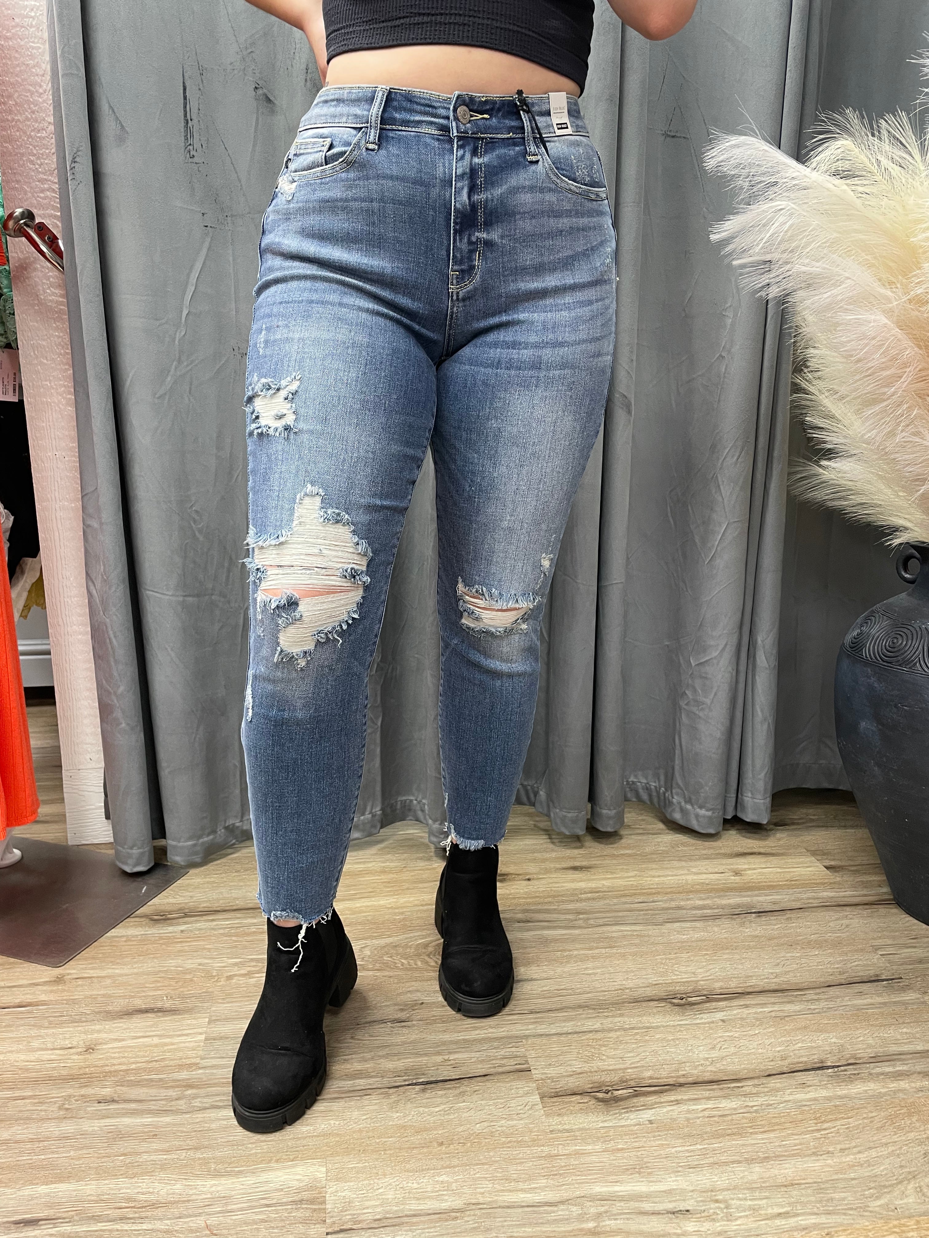 JUDY BLUE DESTINY RELAXED FIT