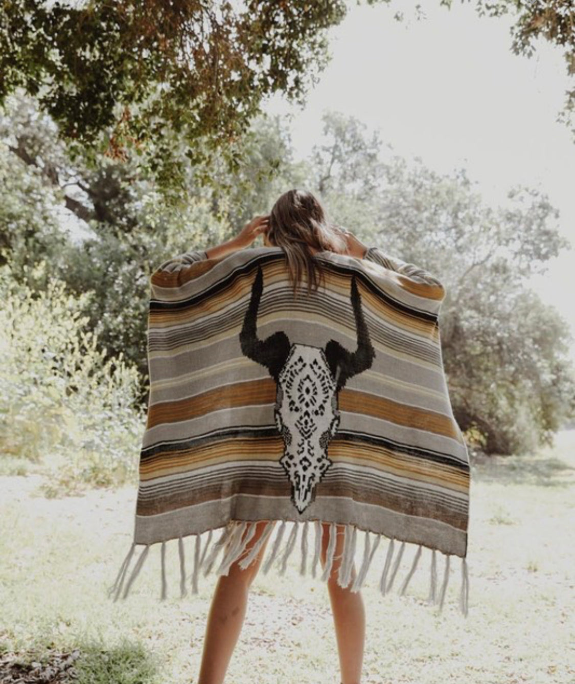 LETO BOHEMIAN SKULL SERAPE RUANA