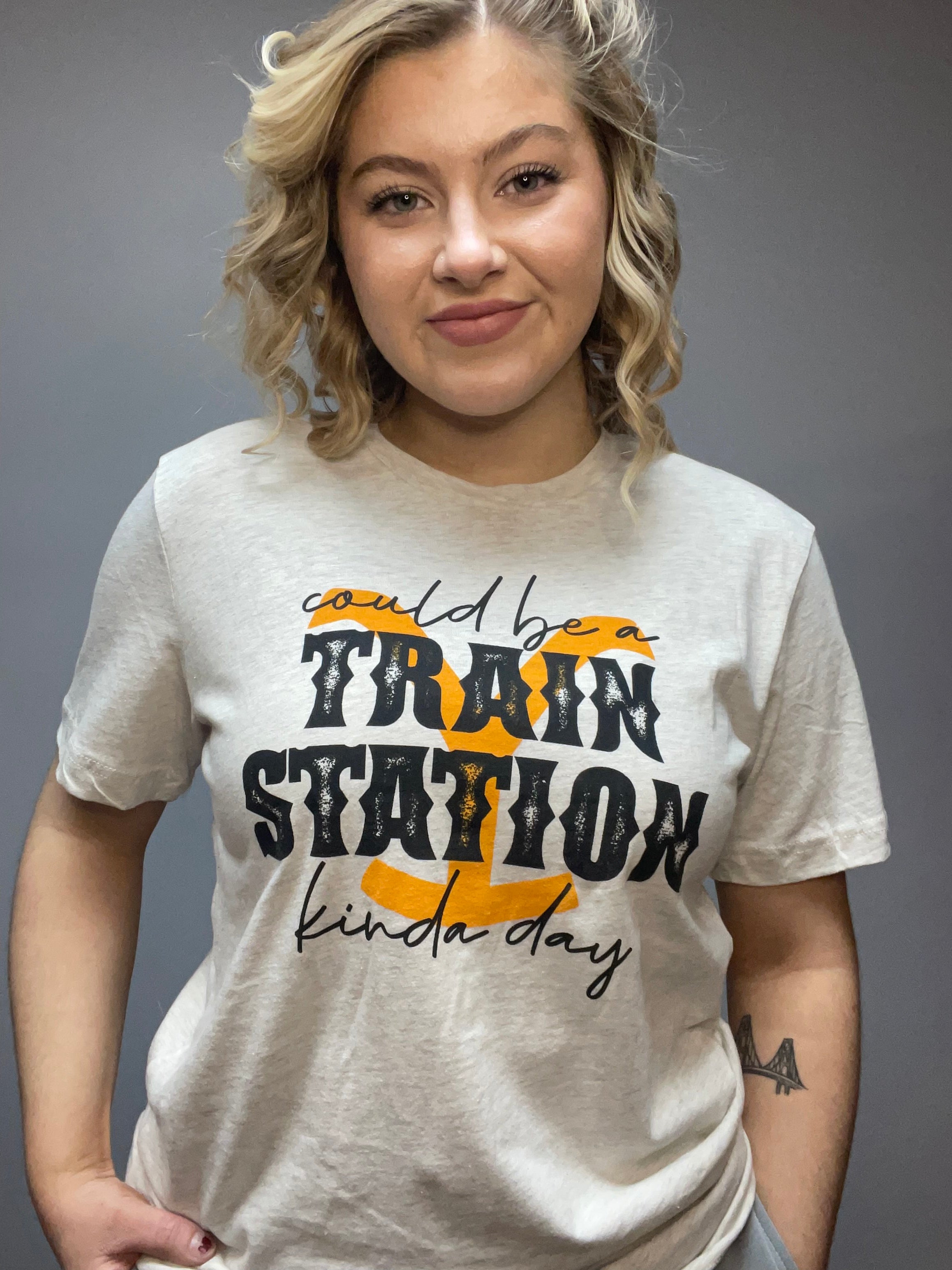 EXCLUSIVE TRAIN STATION TEE