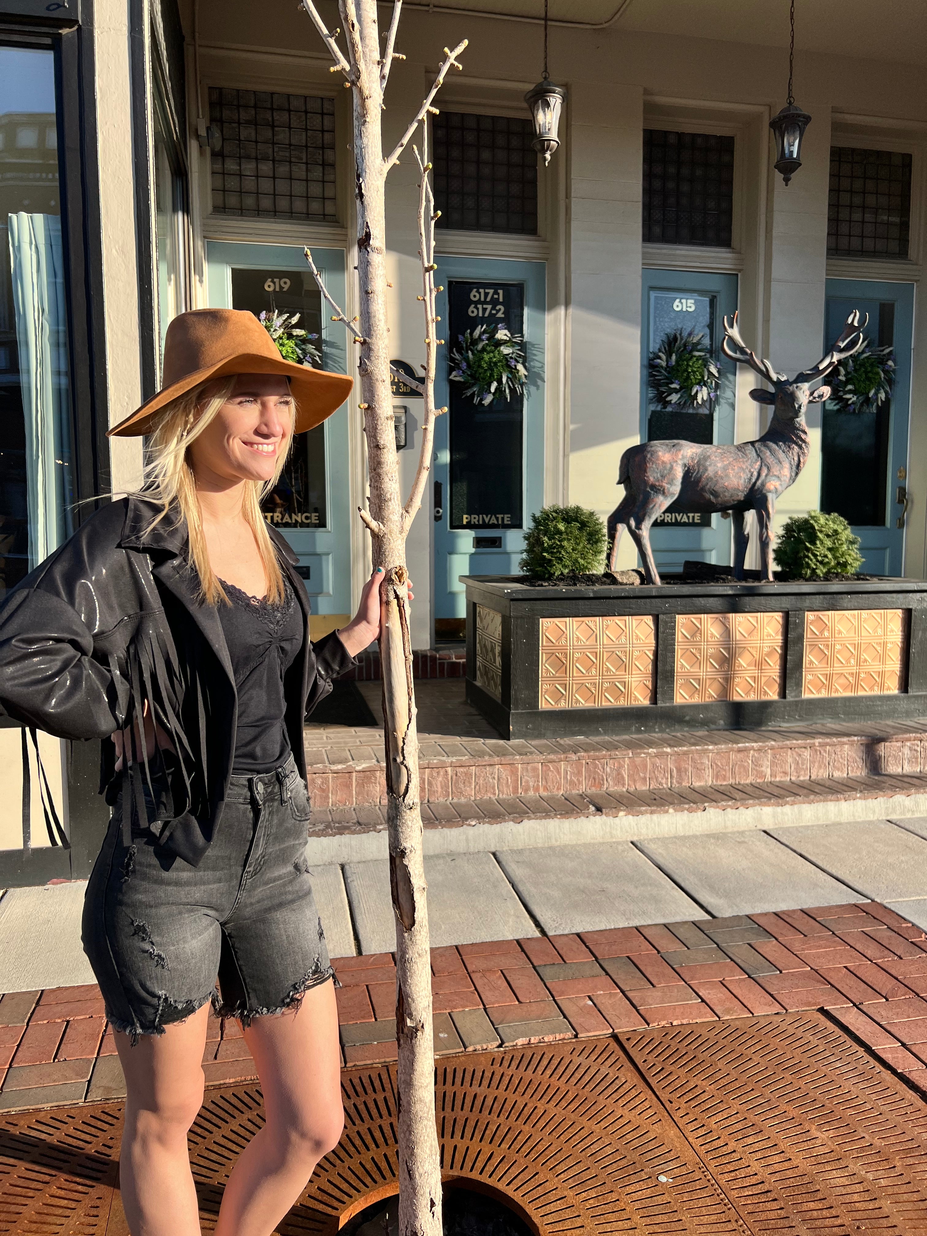 BUCKETLIST FRINGE LOOSE FIT JACKET