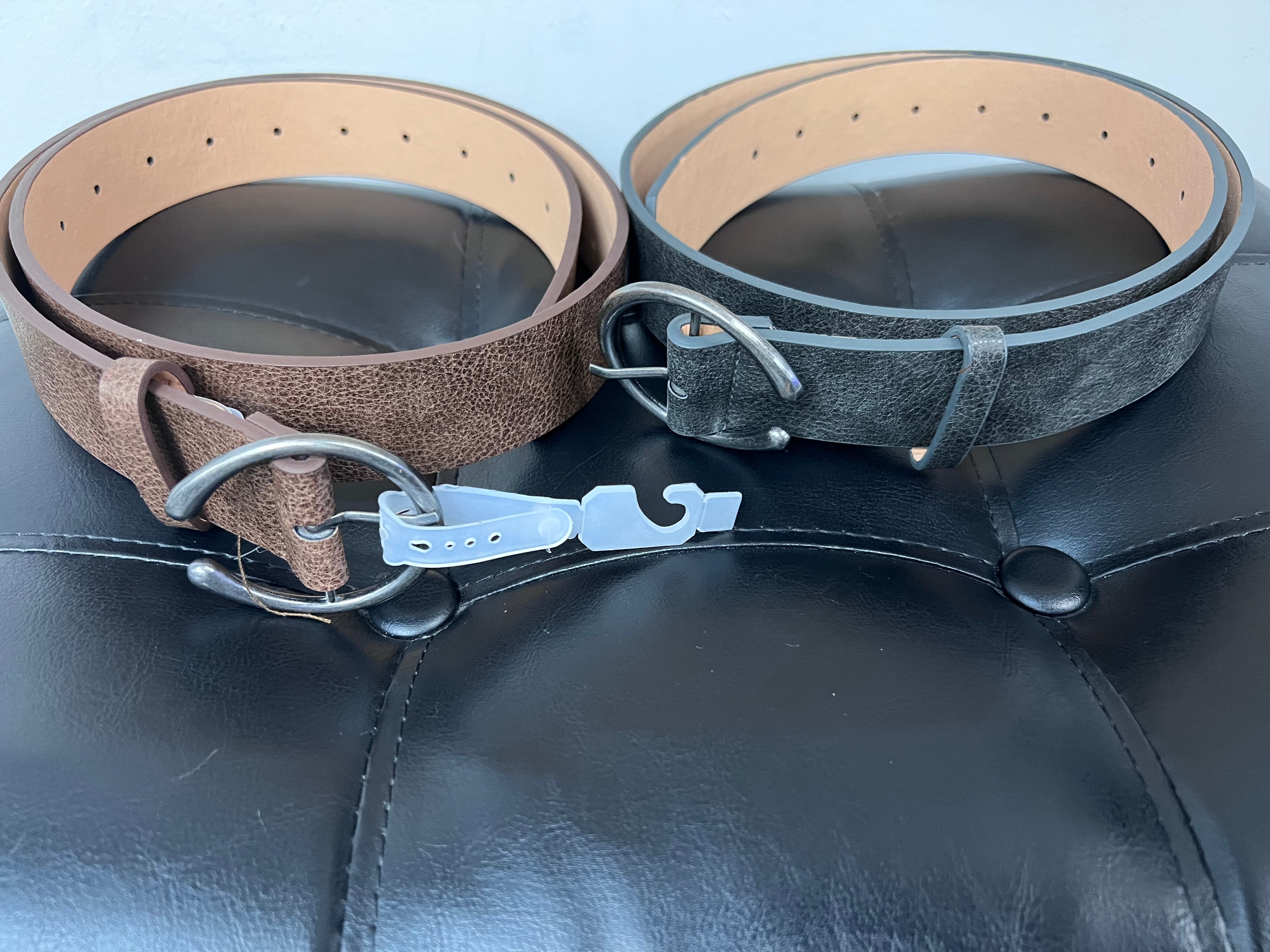 ILLORD  SILVER BUCKLE BELT