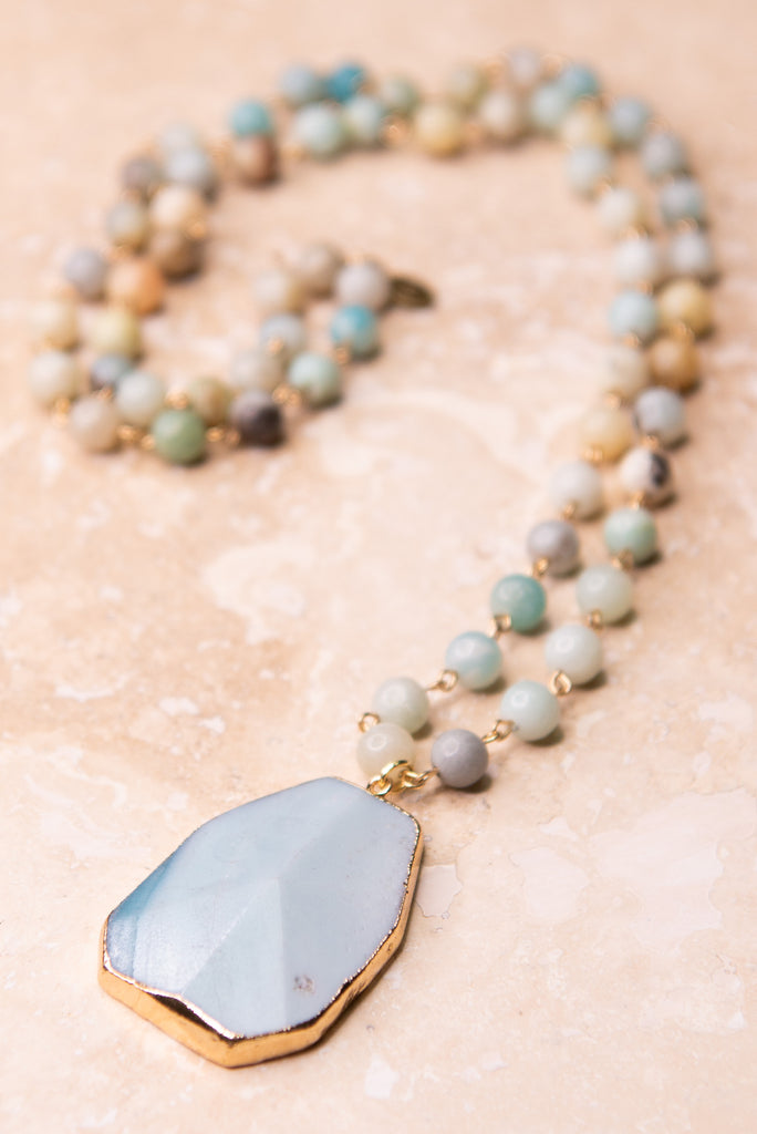 MIA NECKLACE IN AMAZONITE