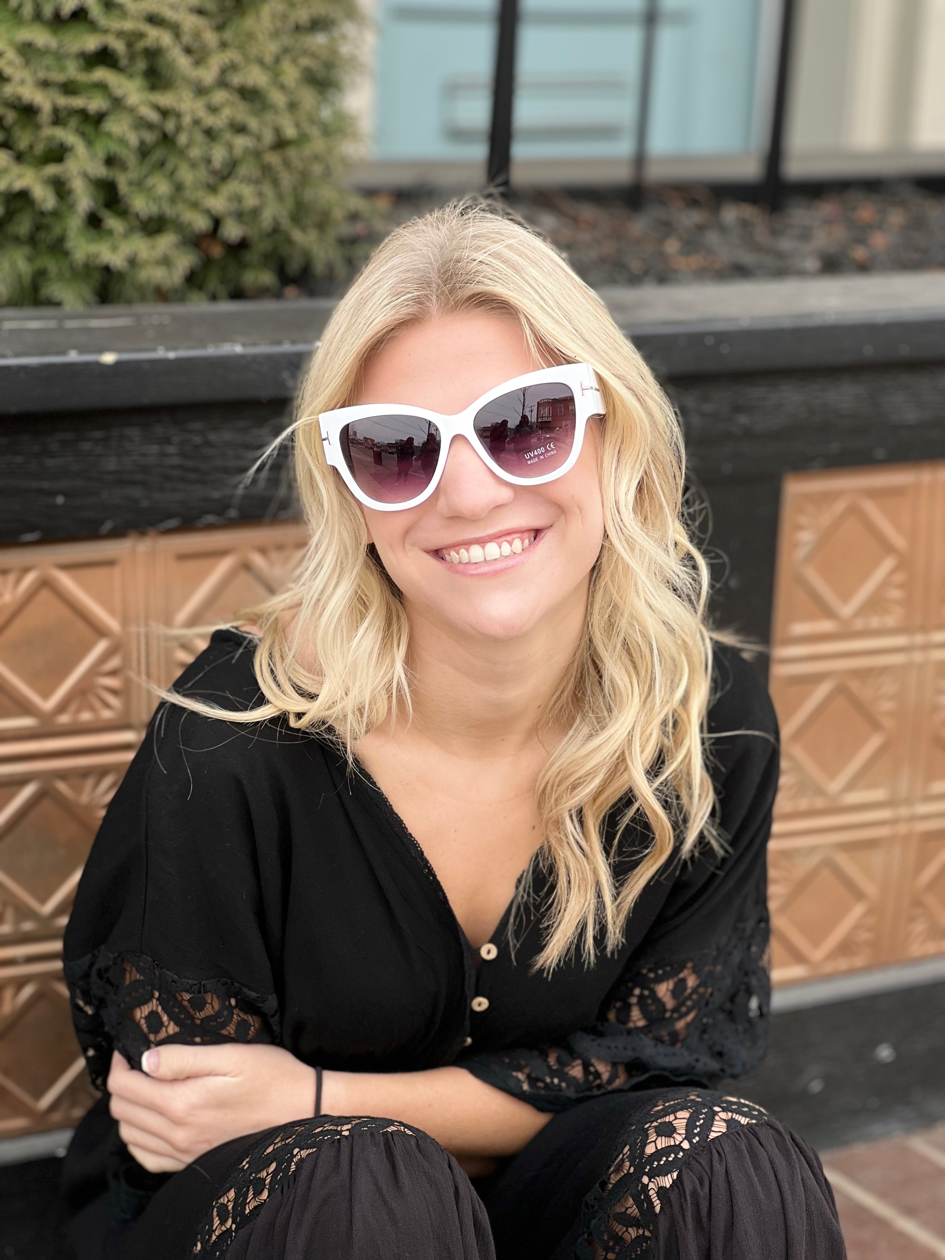SUNGLASSES CAT EYE