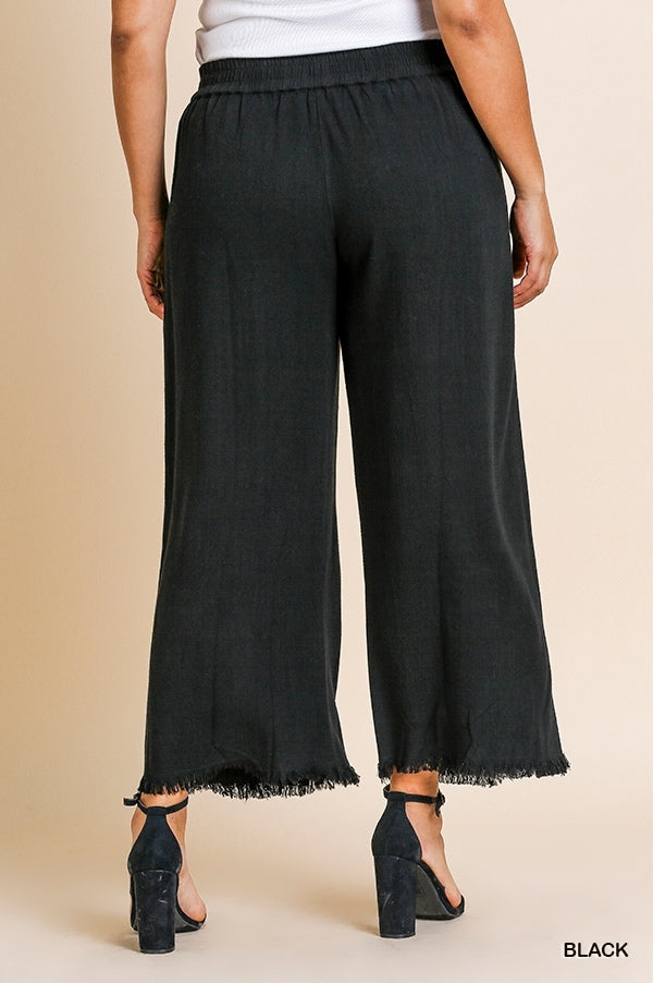 UMGEE Wide Leg Pant with Elastic Waist, Pockets, and Frayed Hem
